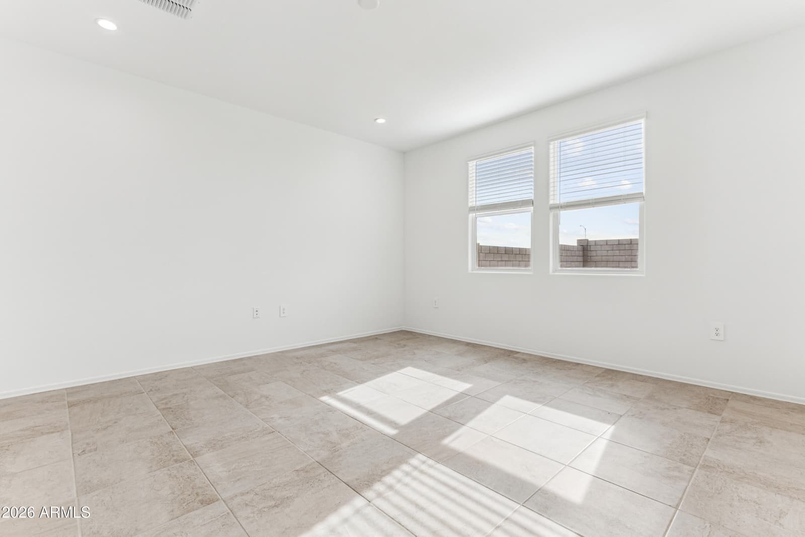 1525 E CURRIER Drive E, Casa Grande, AZ 85122 — photo 11 of 54