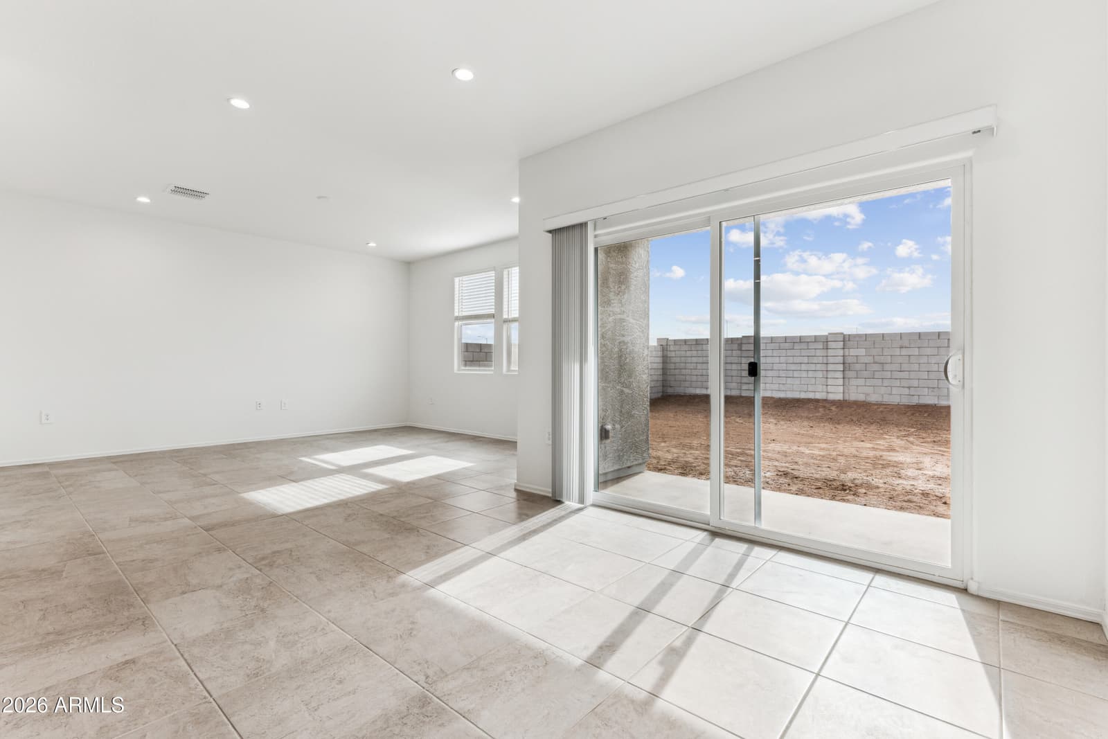 1525 E CURRIER Drive E, Casa Grande, AZ 85122 — photo 9 of 54