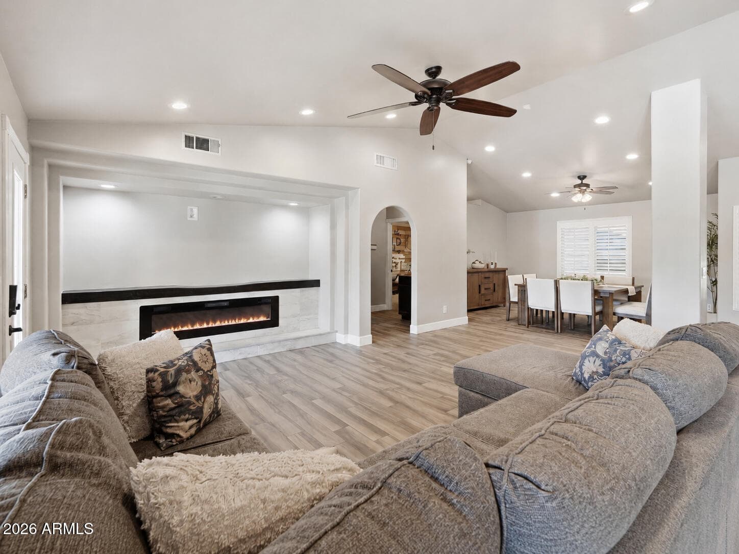 2560 N Lindsay Road 40, Mesa, AZ 85213 — photo 3 of 41
