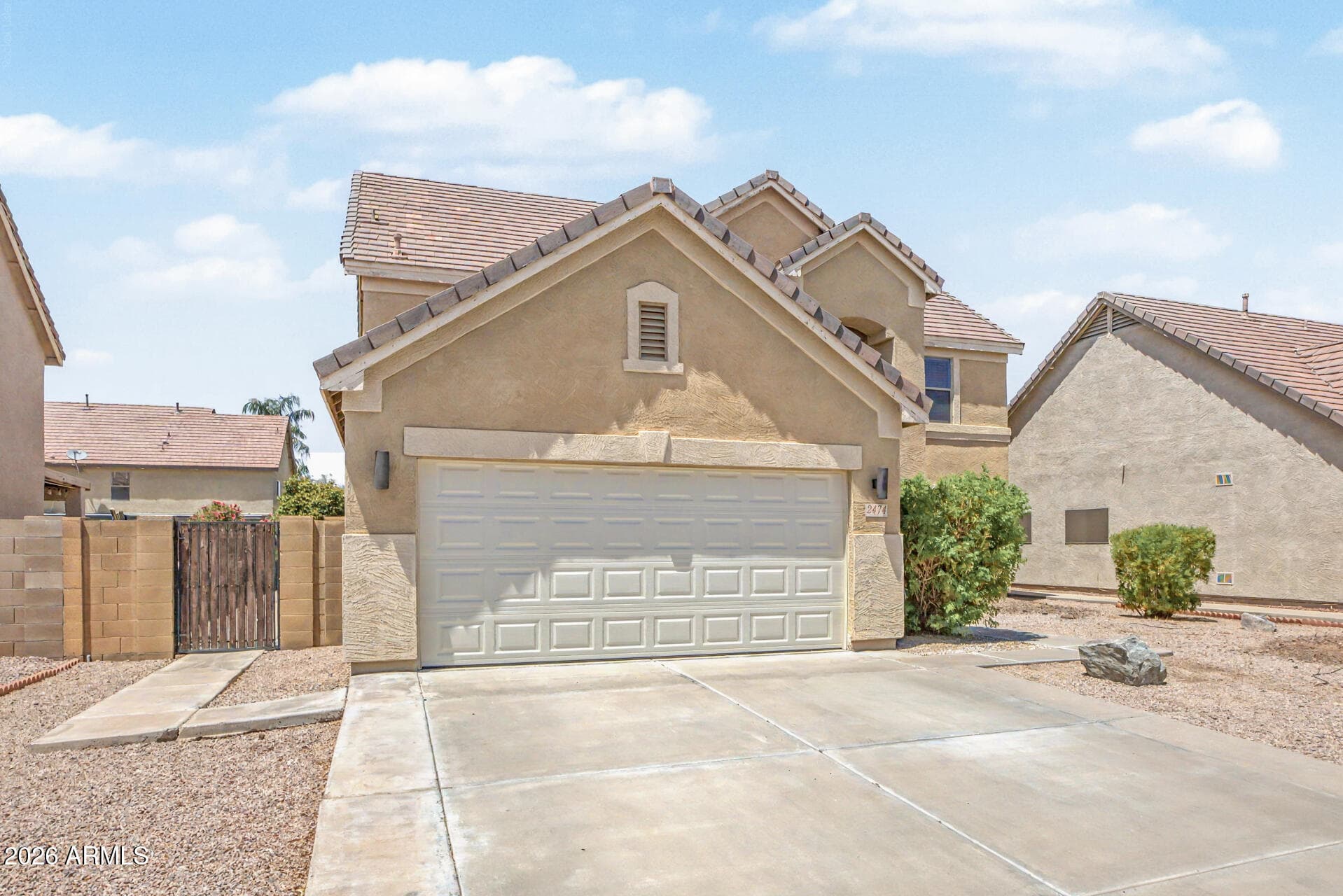 2474 E WESTCHESTER Drive, Chandler, AZ 85249 — photo 4 of 47