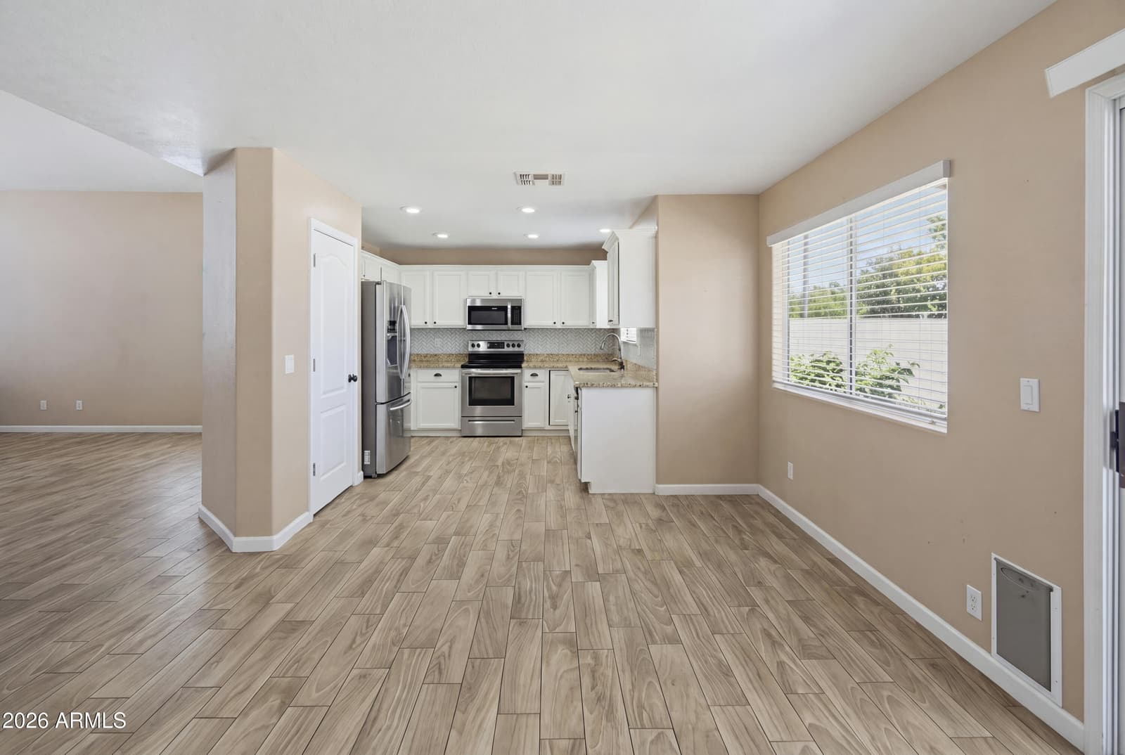 1351 E Libby Street, Phoenix, AZ 85022 — photo 7 of 28