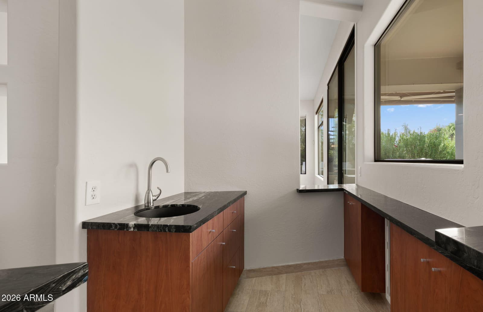 8430 E YEARLING Road, Scottsdale, AZ 85255 — photo 14 of 93