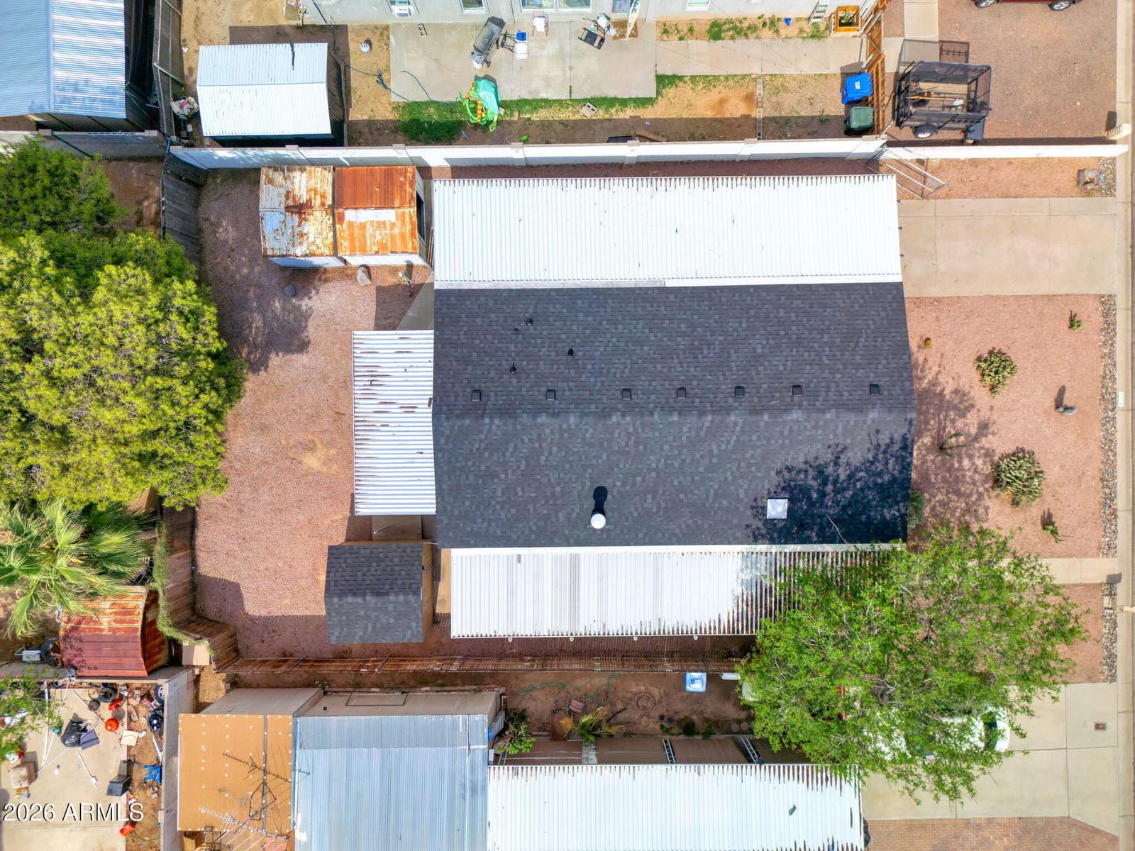 233 E MICHELLE Drive, Phoenix, AZ 85022 — photo 11 of 46
