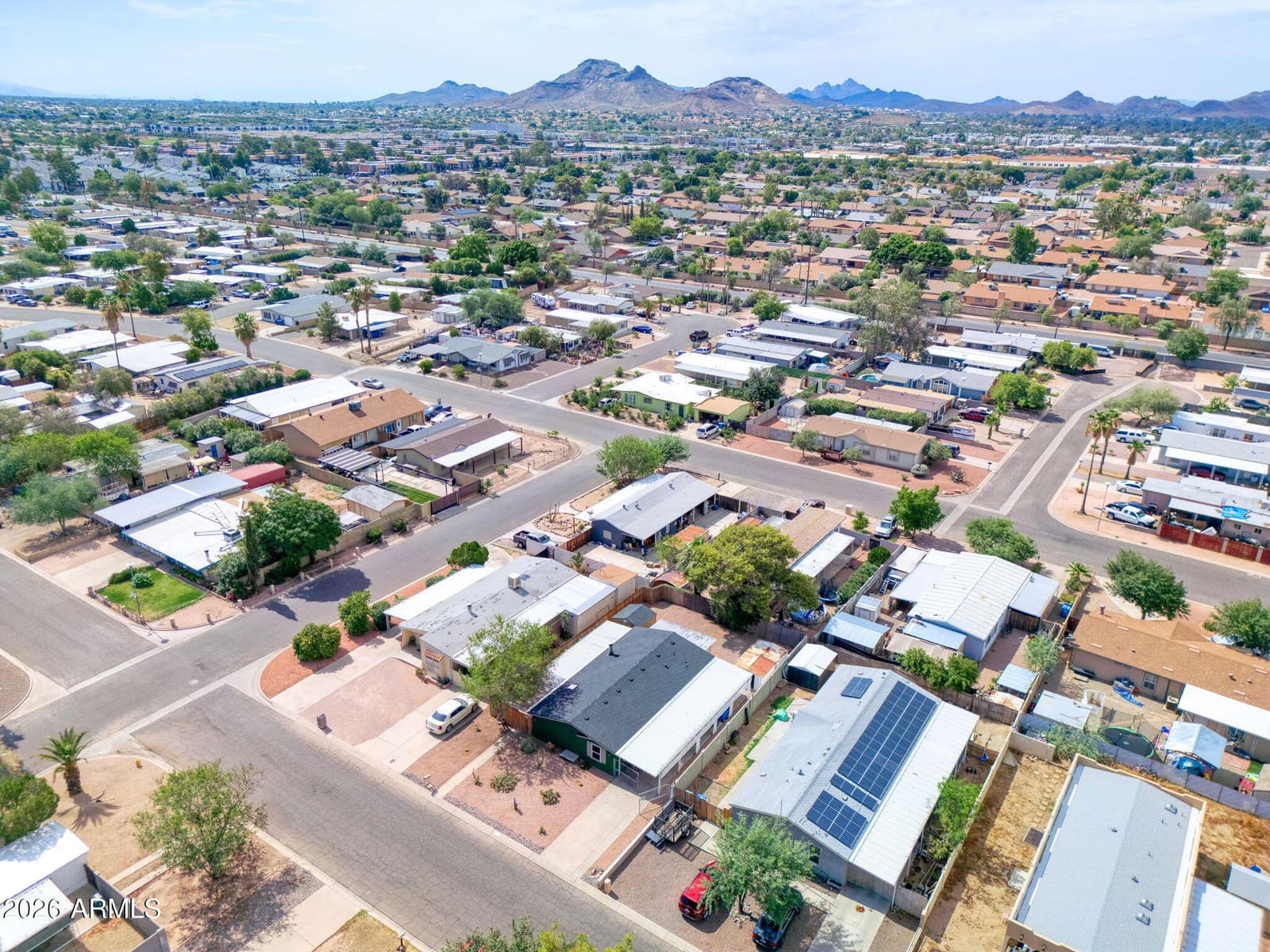 233 E MICHELLE Drive, Phoenix, AZ 85022 — photo 12 of 46