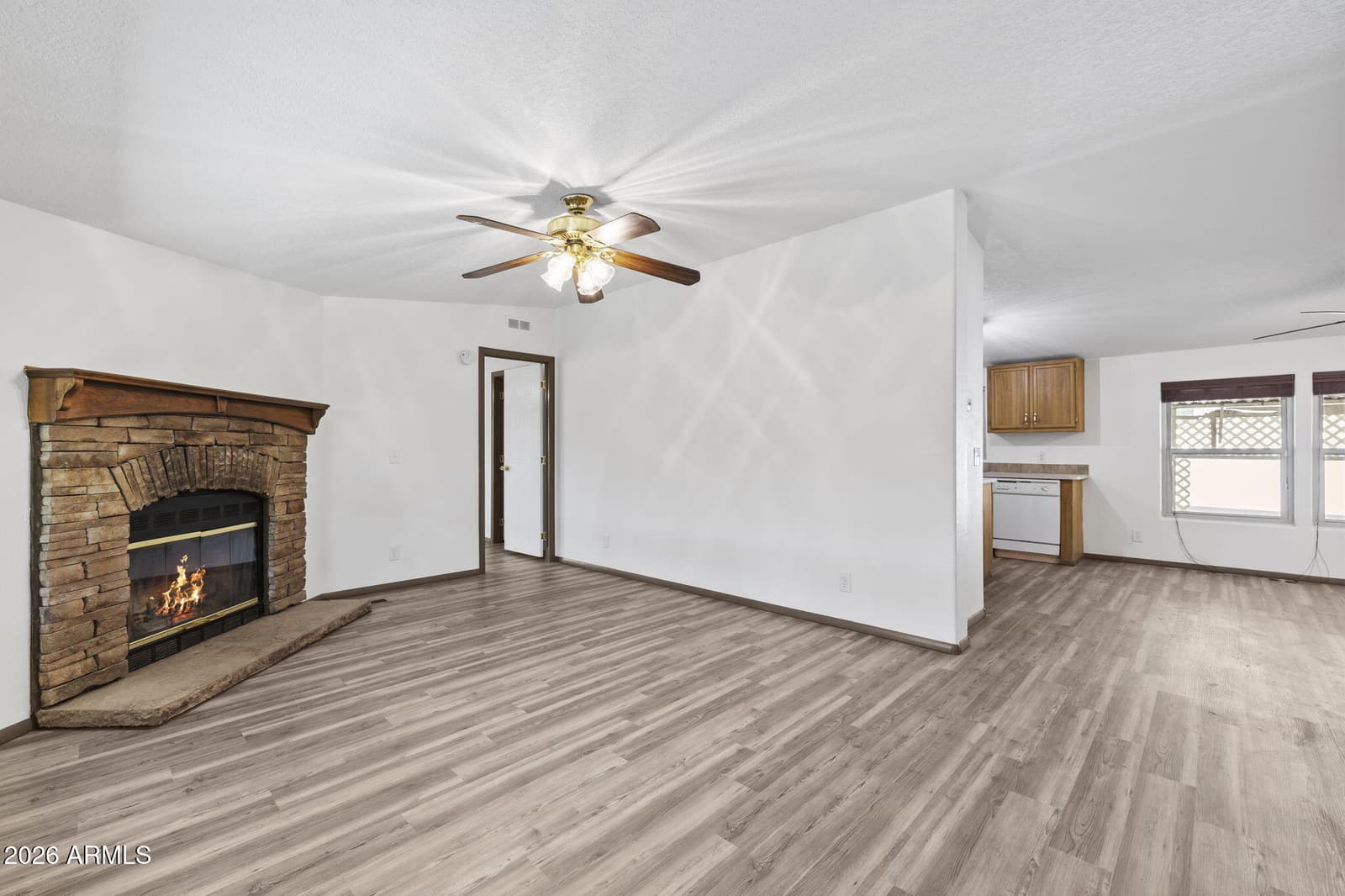 233 E MICHELLE Drive, Phoenix, AZ 85022 — photo 20 of 46