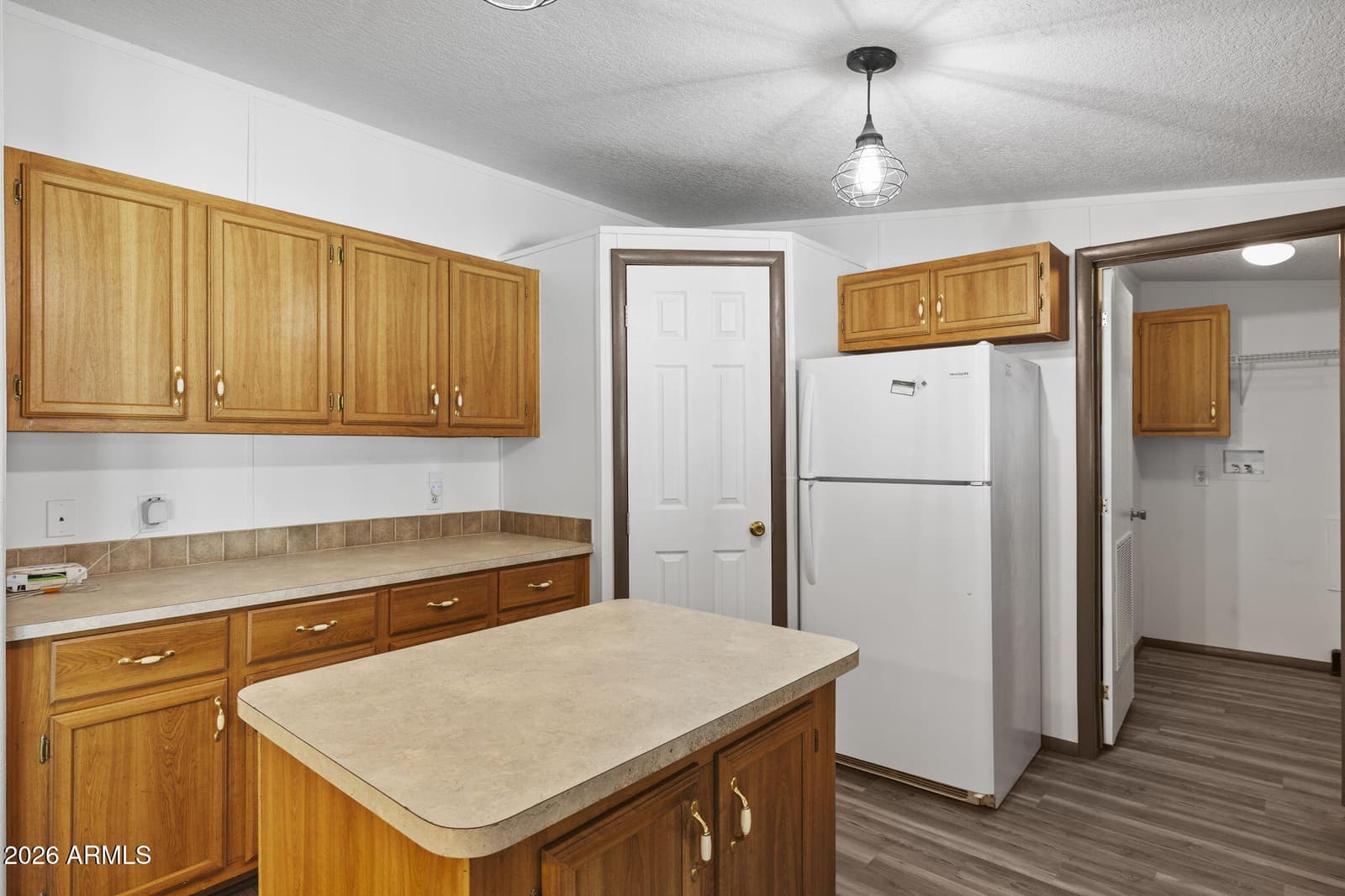 233 E MICHELLE Drive, Phoenix, AZ 85022 — photo 24 of 46
