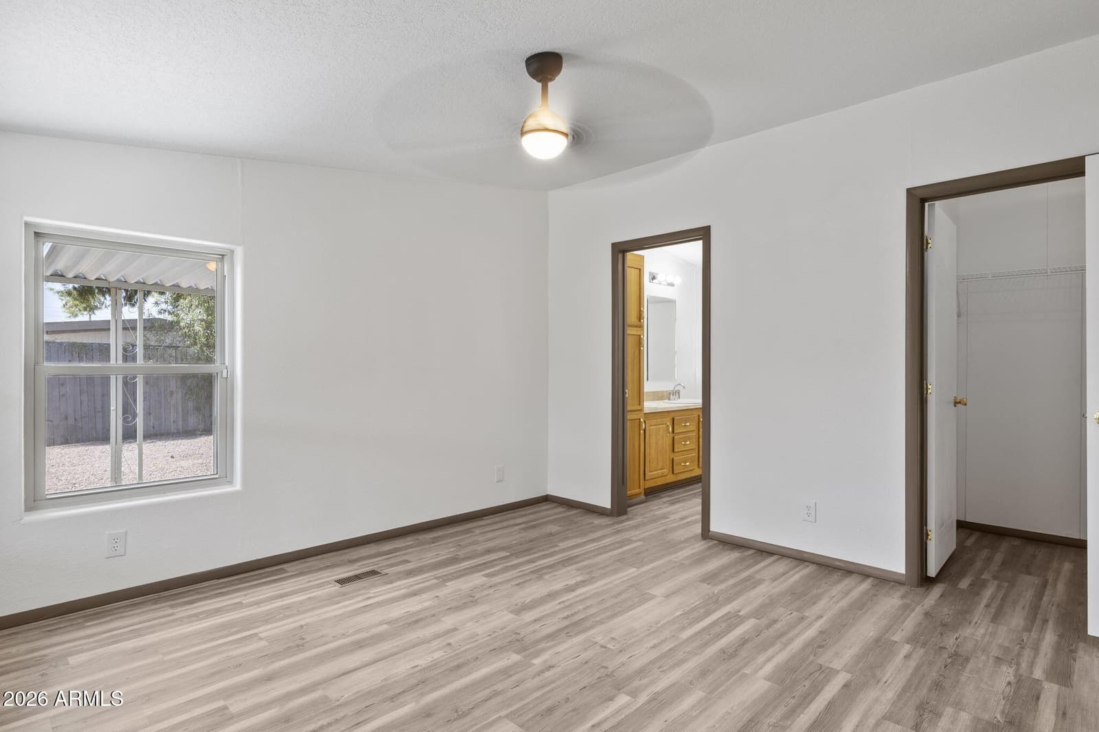 233 E MICHELLE Drive, Phoenix, AZ 85022 — photo 29 of 46