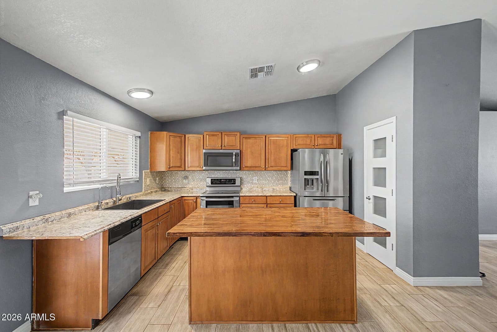 4226 N 109th Drive, Phoenix, AZ 85037 — photo 7 of 33