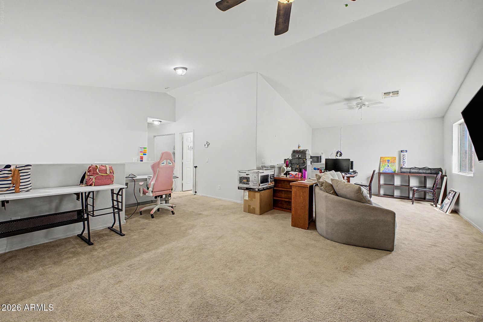 3243 W JESSICA Lane, Phoenix, AZ 85041 — photo 7 of 16