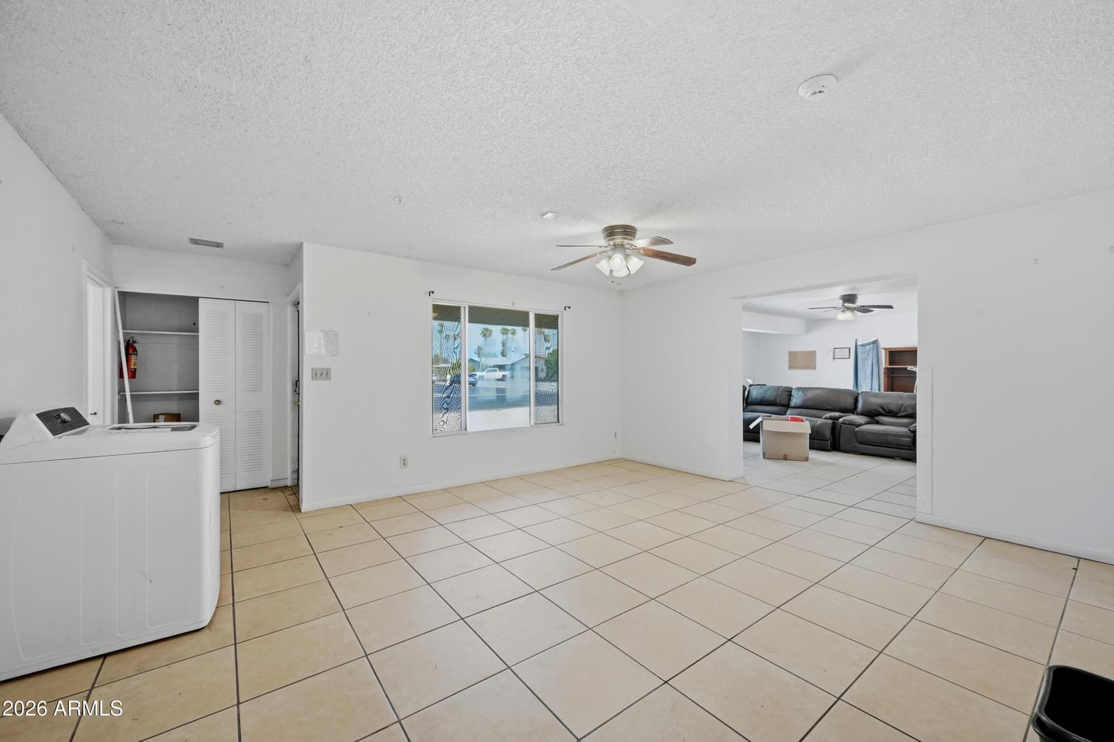 540 S VALENCIA, Mesa, AZ 85202 — photo 7 of 29