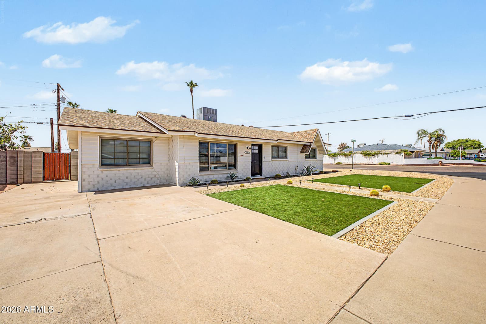 8401 E VIRGINIA Avenue, Scottsdale, AZ 85257 — photo 3 of 36