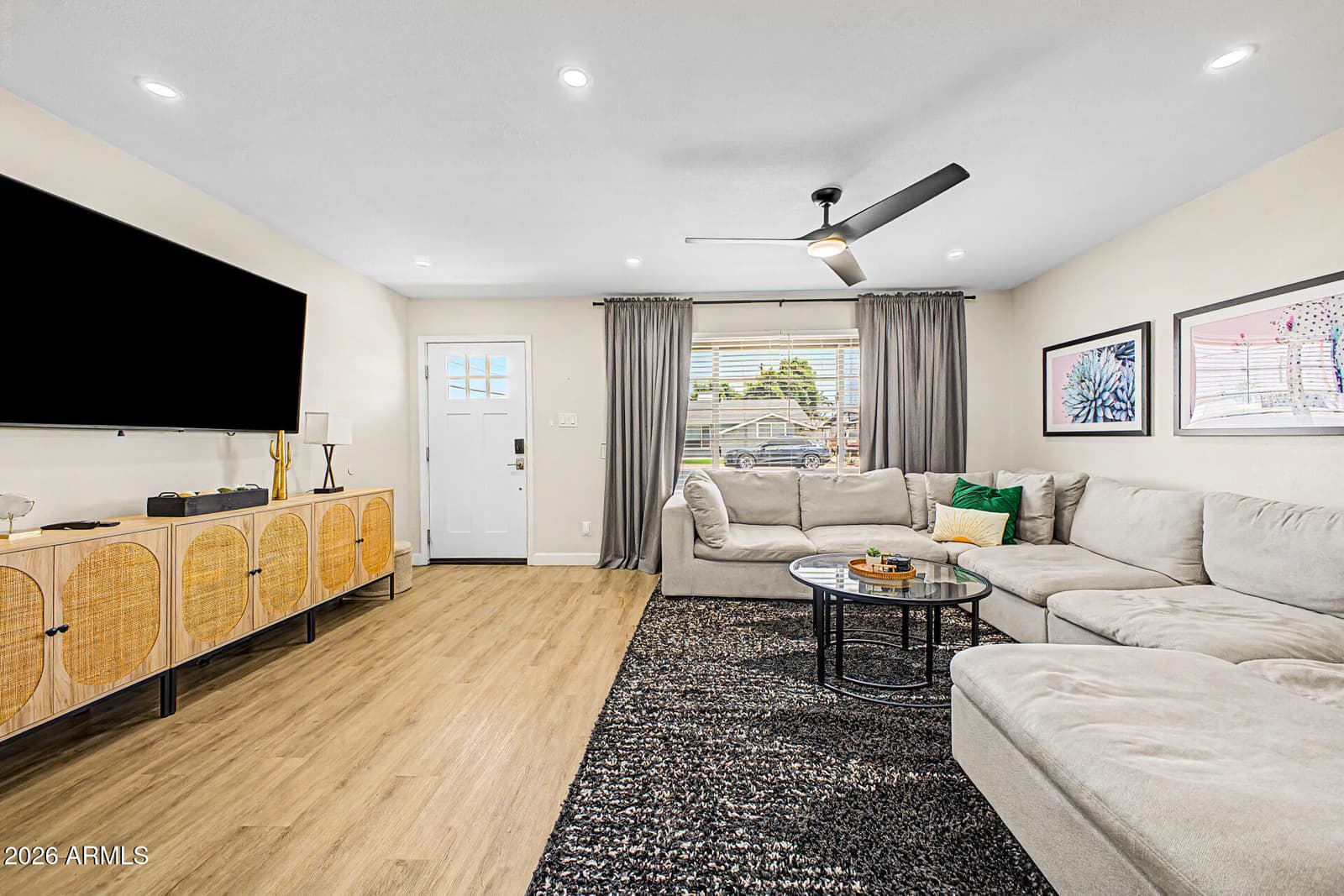 8401 E VIRGINIA Avenue, Scottsdale, AZ 85257 — photo 11 of 36