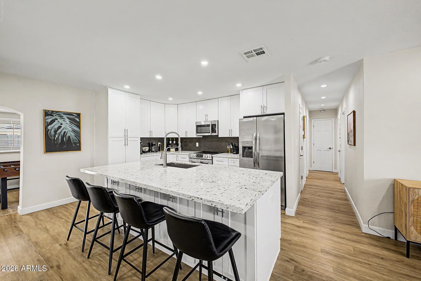 8401 E VIRGINIA Avenue, Scottsdale, AZ 85257 — photo 4 of 36