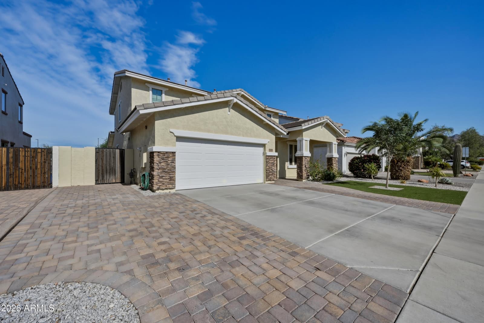 7087 S FAWN Avenue, Gilbert, AZ 85298 — photo 5 of 48