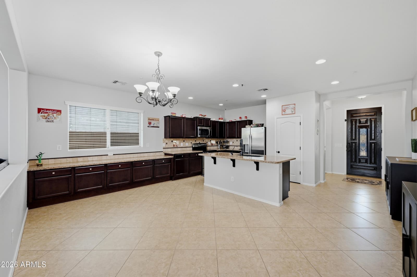7087 S FAWN Avenue, Gilbert, AZ 85298 — photo 11 of 48