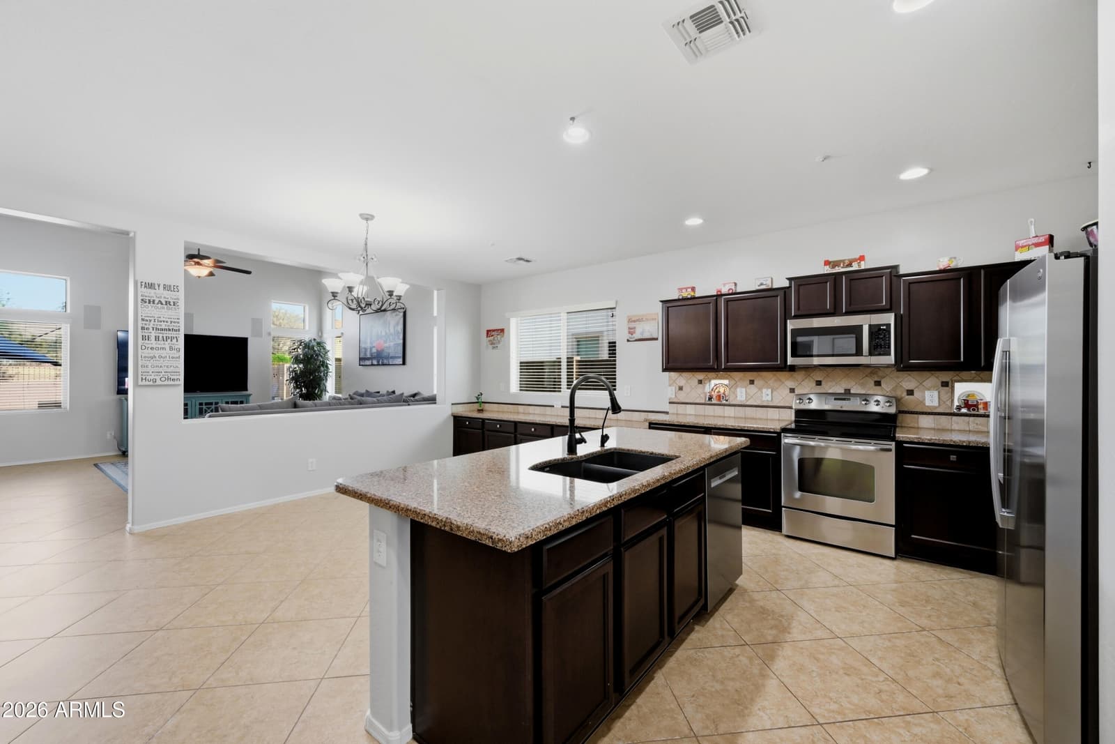 7087 S FAWN Avenue, Gilbert, AZ 85298 — photo 12 of 48
