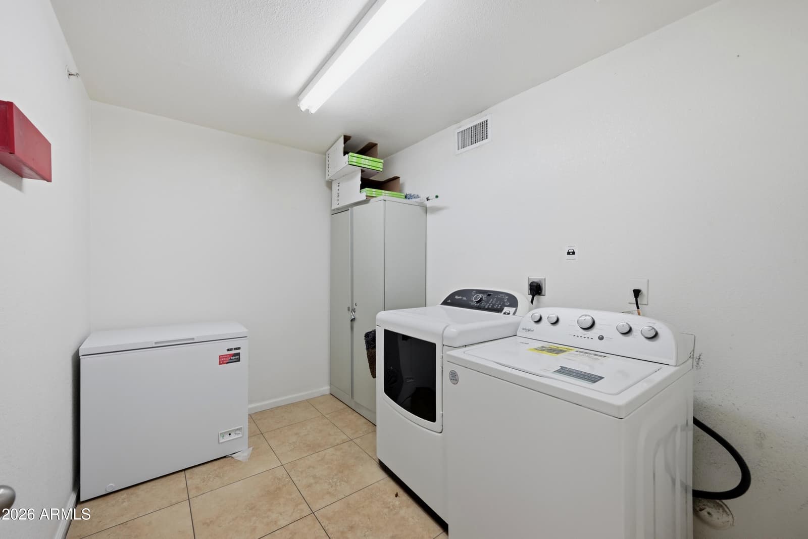 918 E MILLETT Avenue, Mesa, AZ 85204 — photo 13 of 28