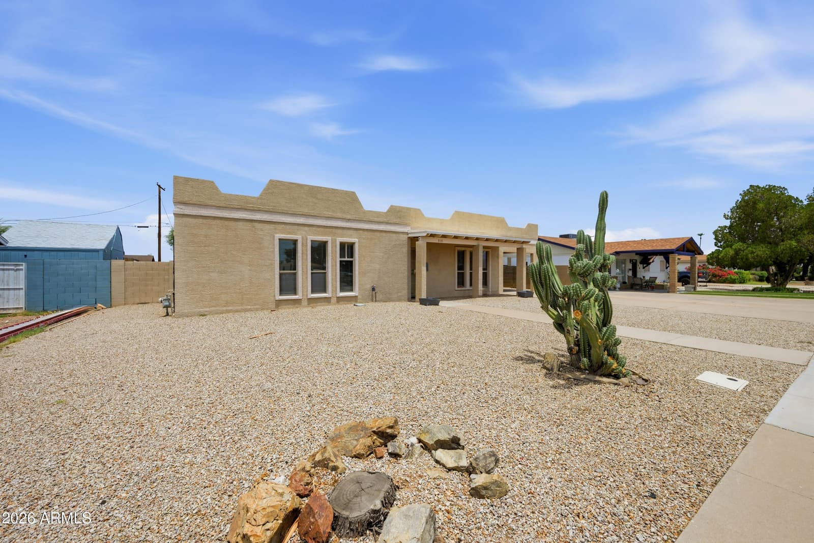 918 E MILLETT Avenue, Mesa, AZ 85204 — photo 3 of 28