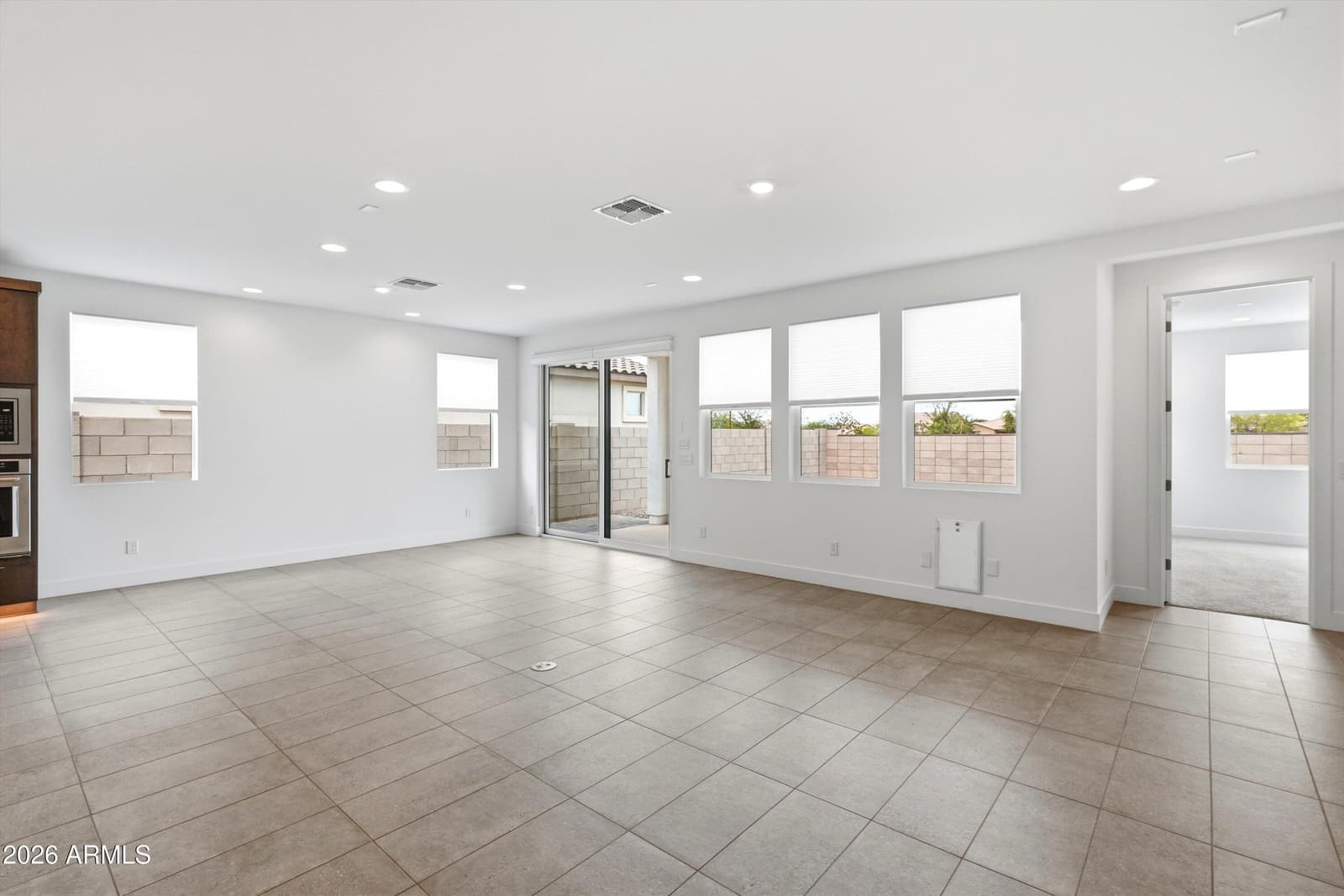10252 E UTAH Avenue, Mesa, AZ 85212 — photo 13 of 38