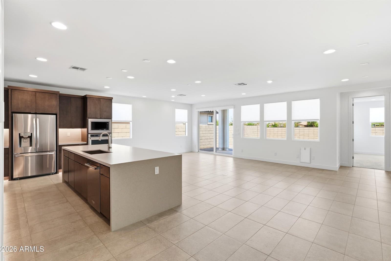 10252 E UTAH Avenue, Mesa, AZ 85212 — photo 4 of 38