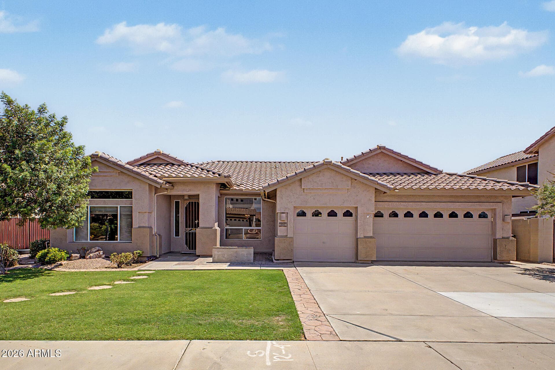 333 W DUBLIN Street, Gilbert, AZ 85233 — photo 1 of 29