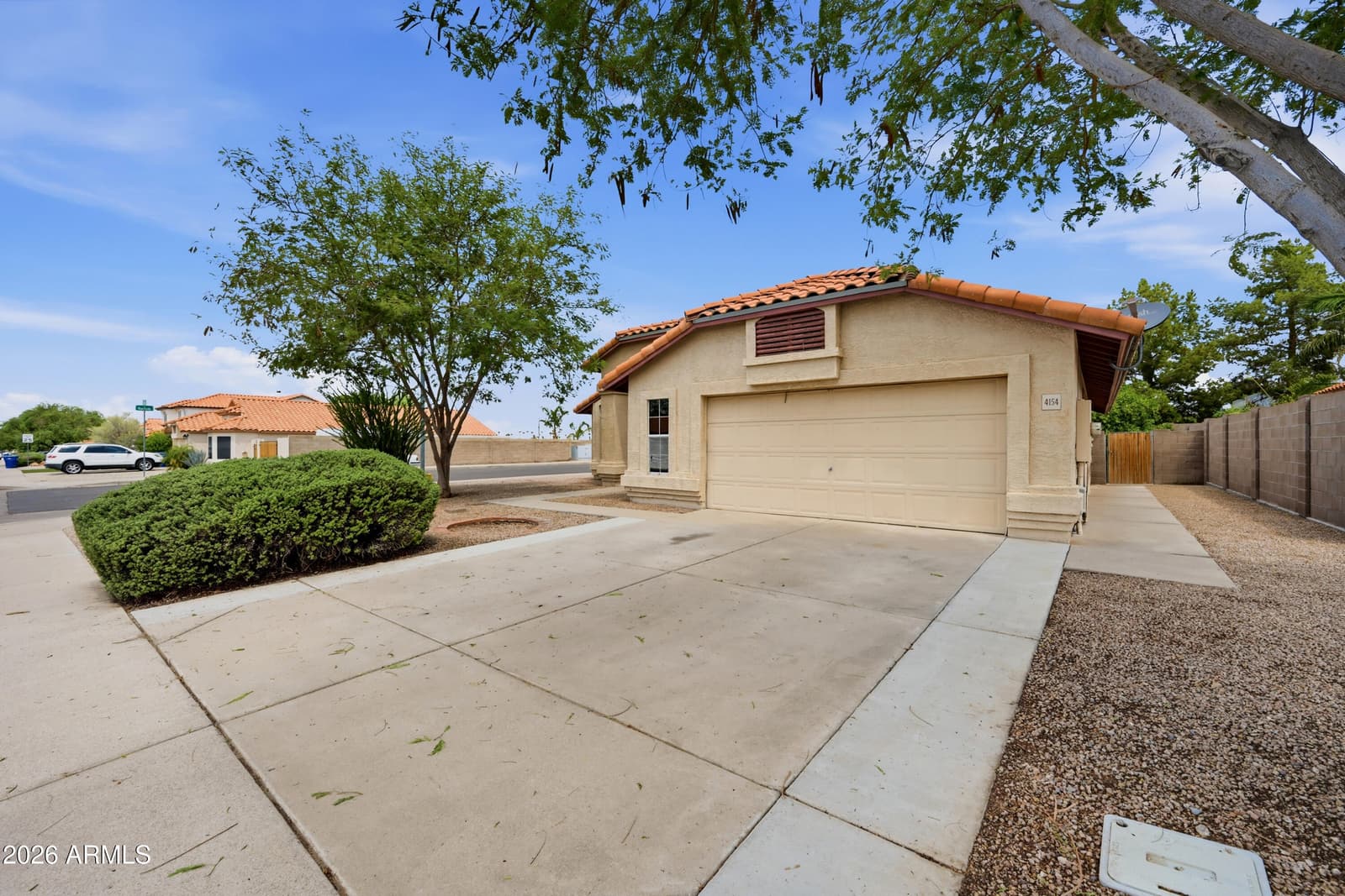 4154 E ALDER Avenue, Mesa, AZ 85206 — photo 2 of 27