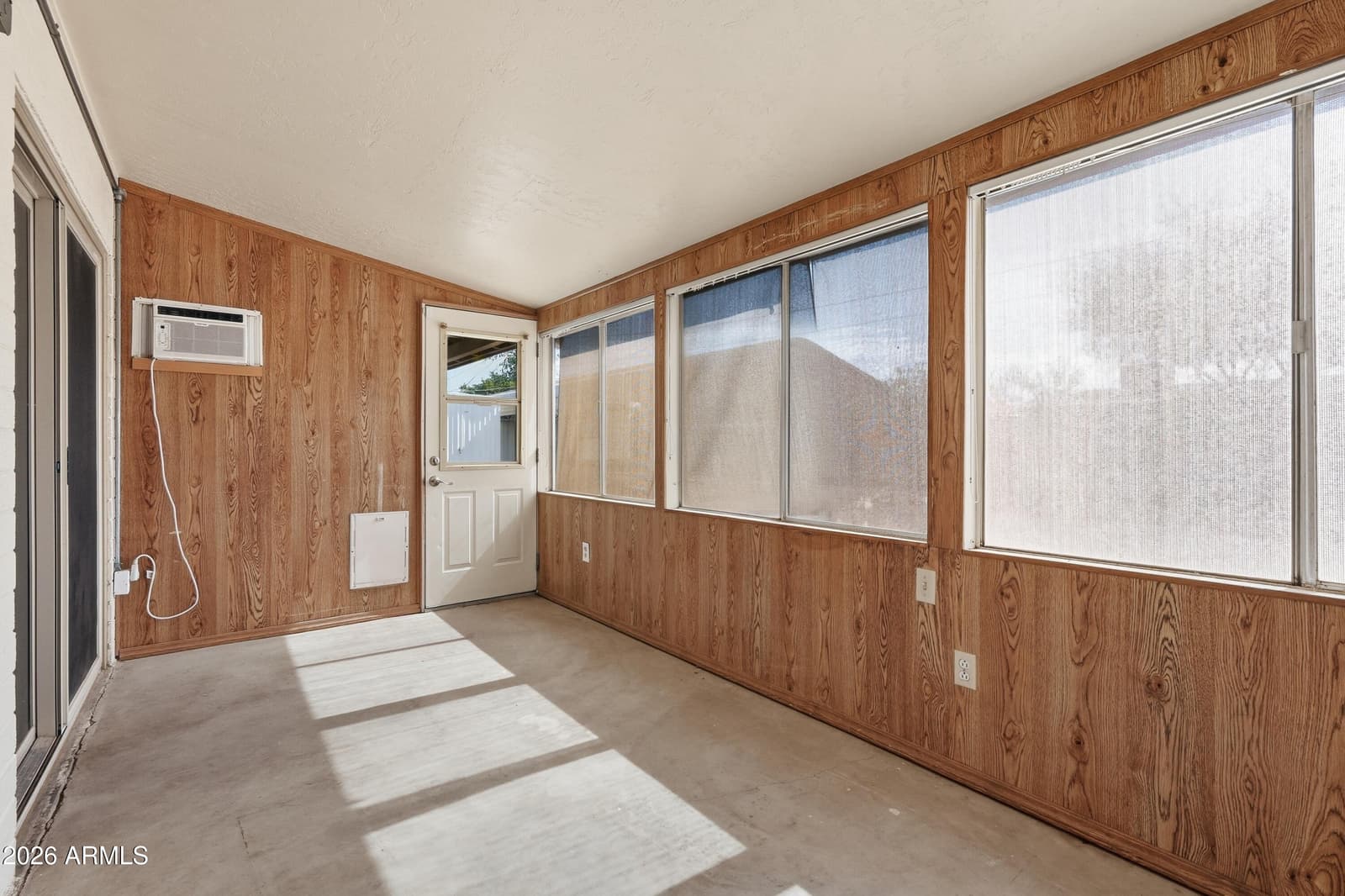 1281 S DELAWARE Drive, Apache Junction, AZ 85120 — photo 13 of 17