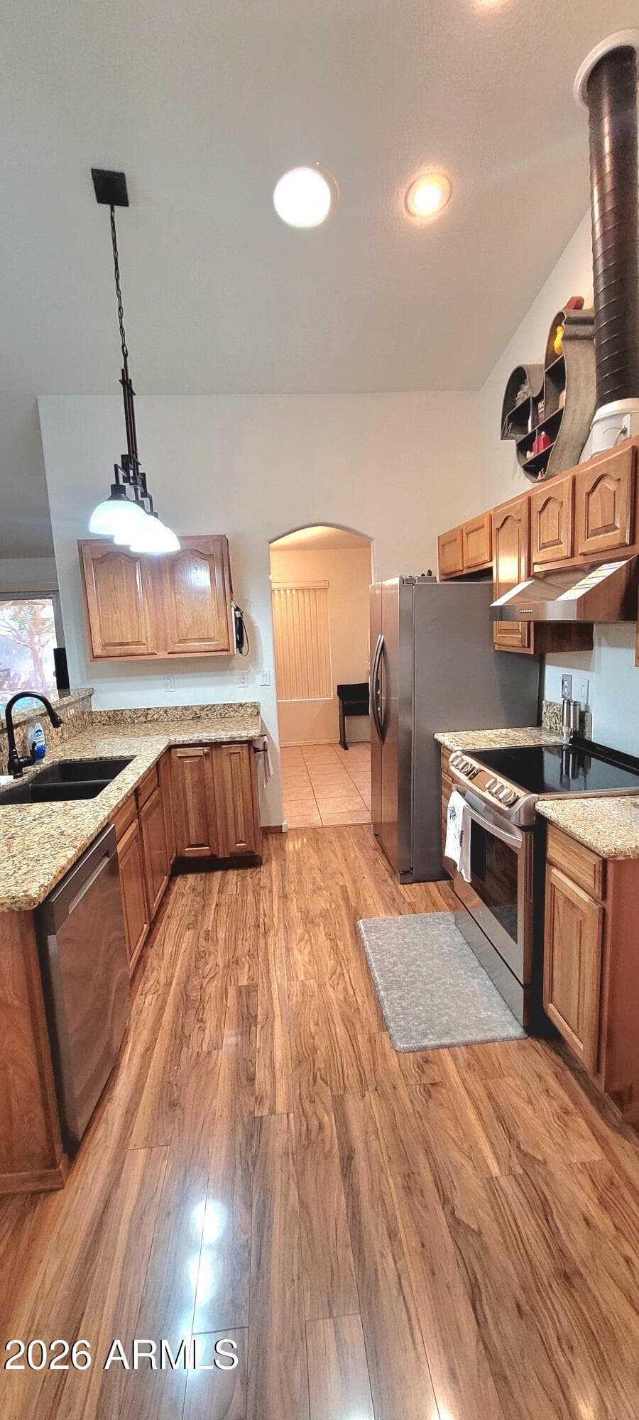 6252 E PORTIA Street, Mesa, AZ 85215 — photo 5 of 28