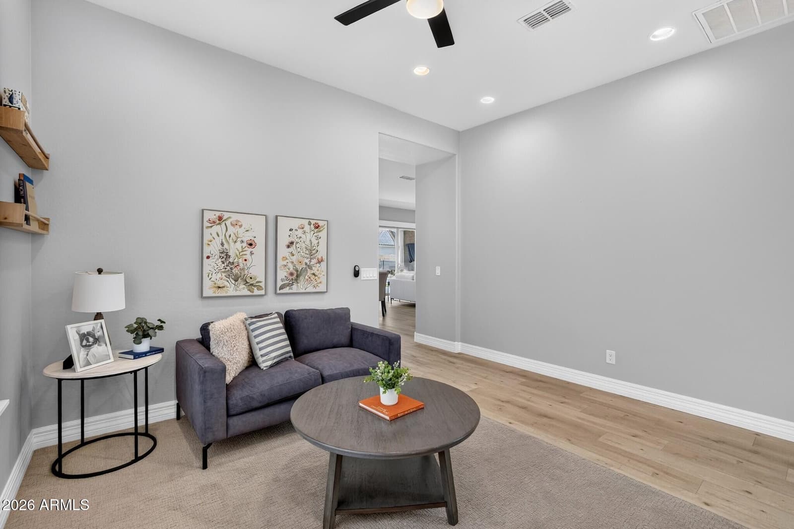 992 E PARKVIEW Drive, Gilbert, AZ 85295 — photo 43 of 67