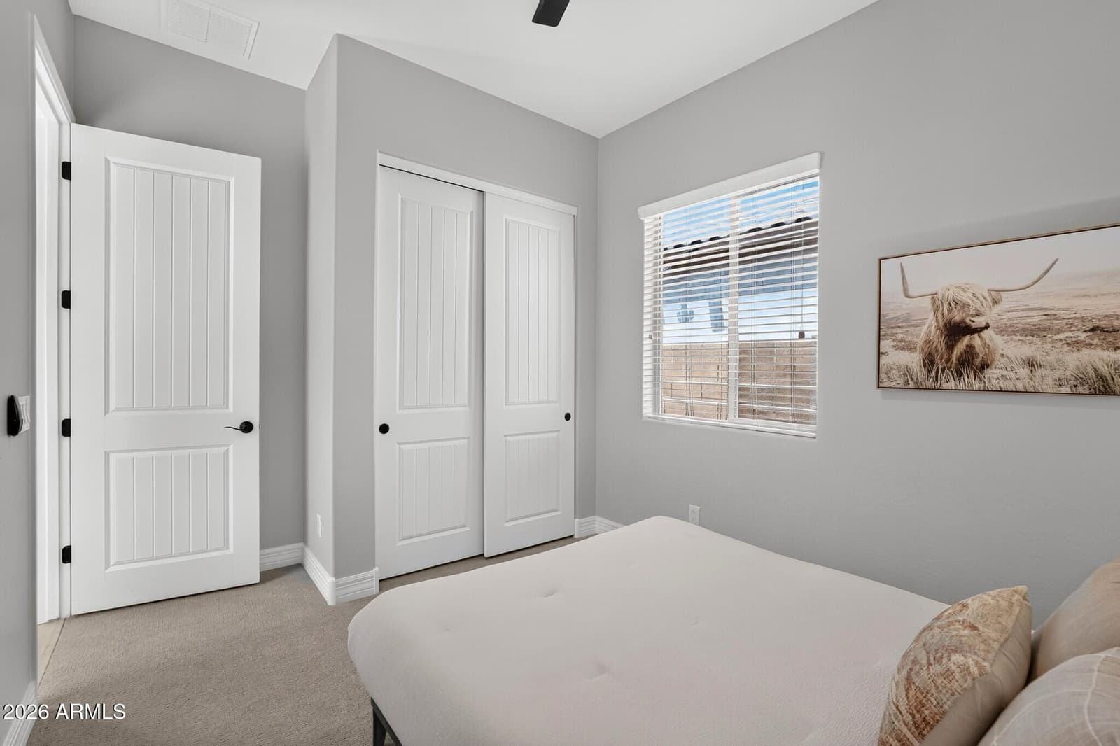 992 E PARKVIEW Drive, Gilbert, AZ 85295 — photo 40 of 67