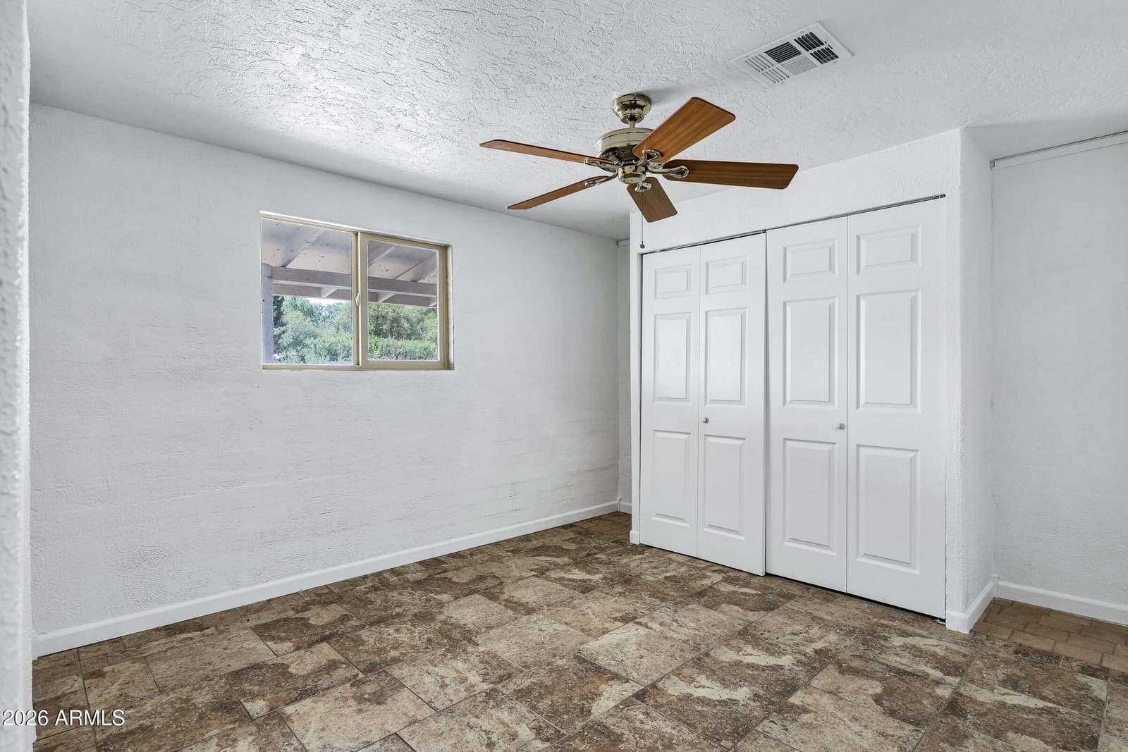 3235 E Sunnyside Lane, Phoenix, AZ 85032 — photo 15 of 34