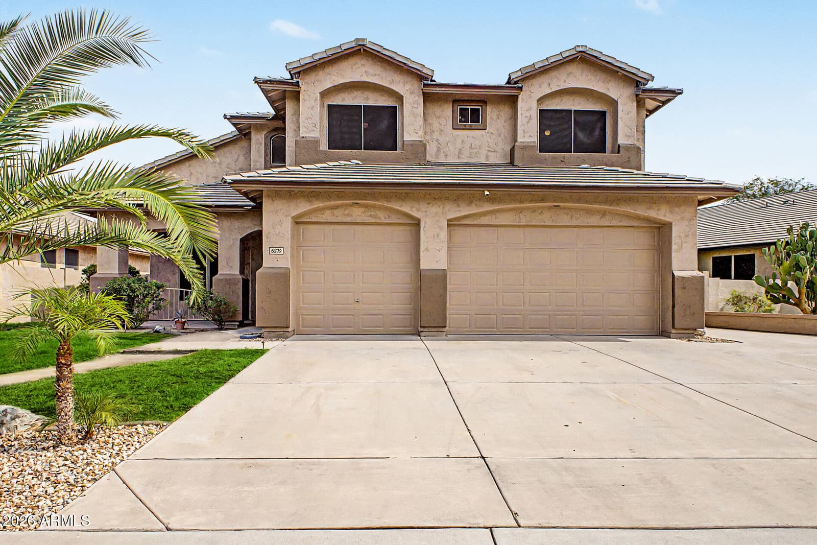 6579 W ORAIBI Drive, Glendale, AZ 85308 — photo 5 of 47