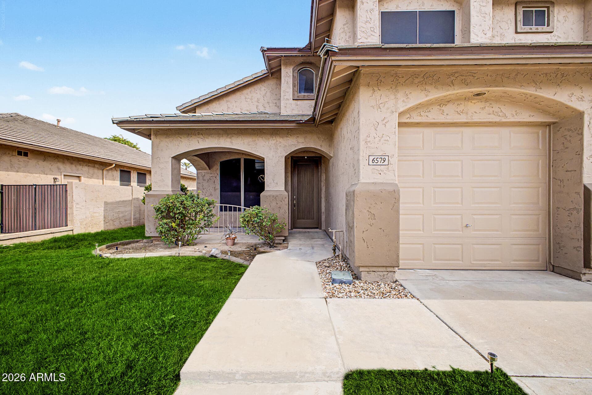 6579 W ORAIBI Drive, Glendale, AZ 85308 — photo 4 of 47