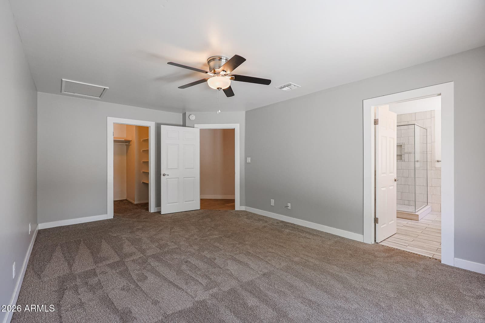 5542 W NORTHWOOD Drive, Glendale, AZ 85310 — photo 16 of 40
