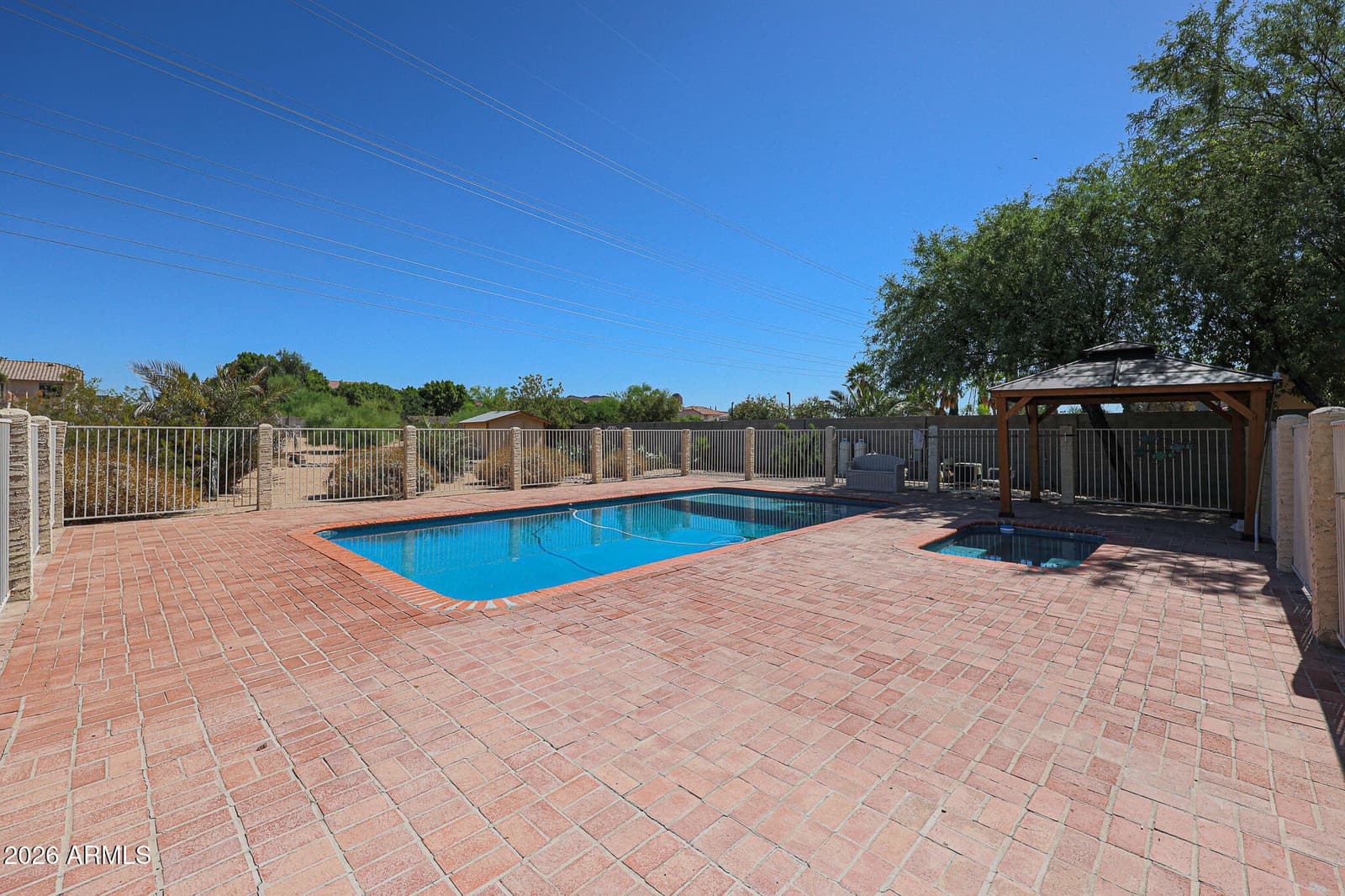 5542 W NORTHWOOD Drive, Glendale, AZ 85310 — photo 36 of 40