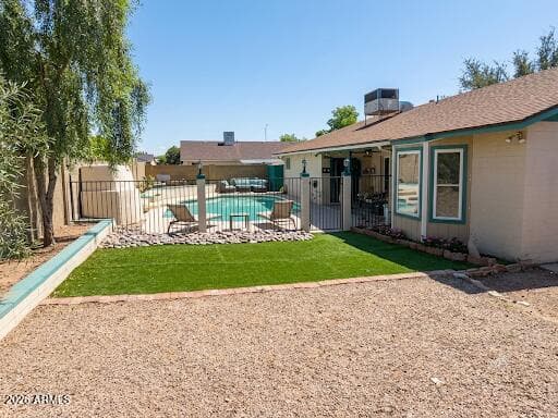 933 N SERICIN Circle, Mesa, AZ 85205 — photo 4 of 4