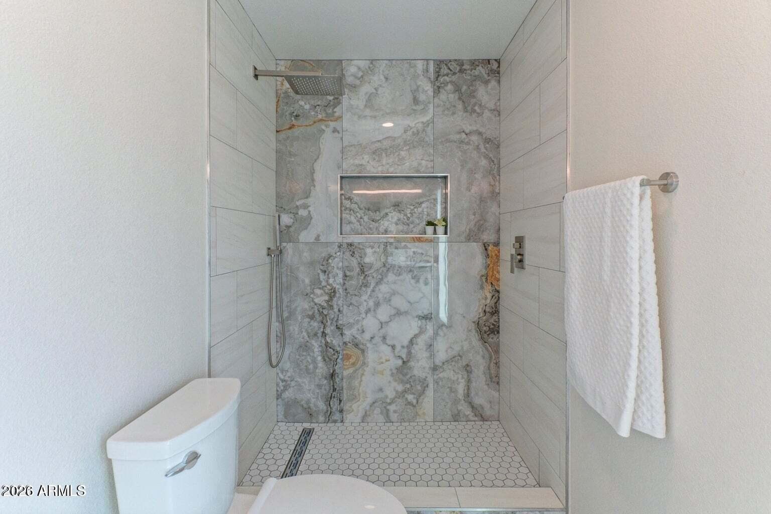541 W MYRNA Lane, Chandler, AZ 85225 — photo 12 of 20