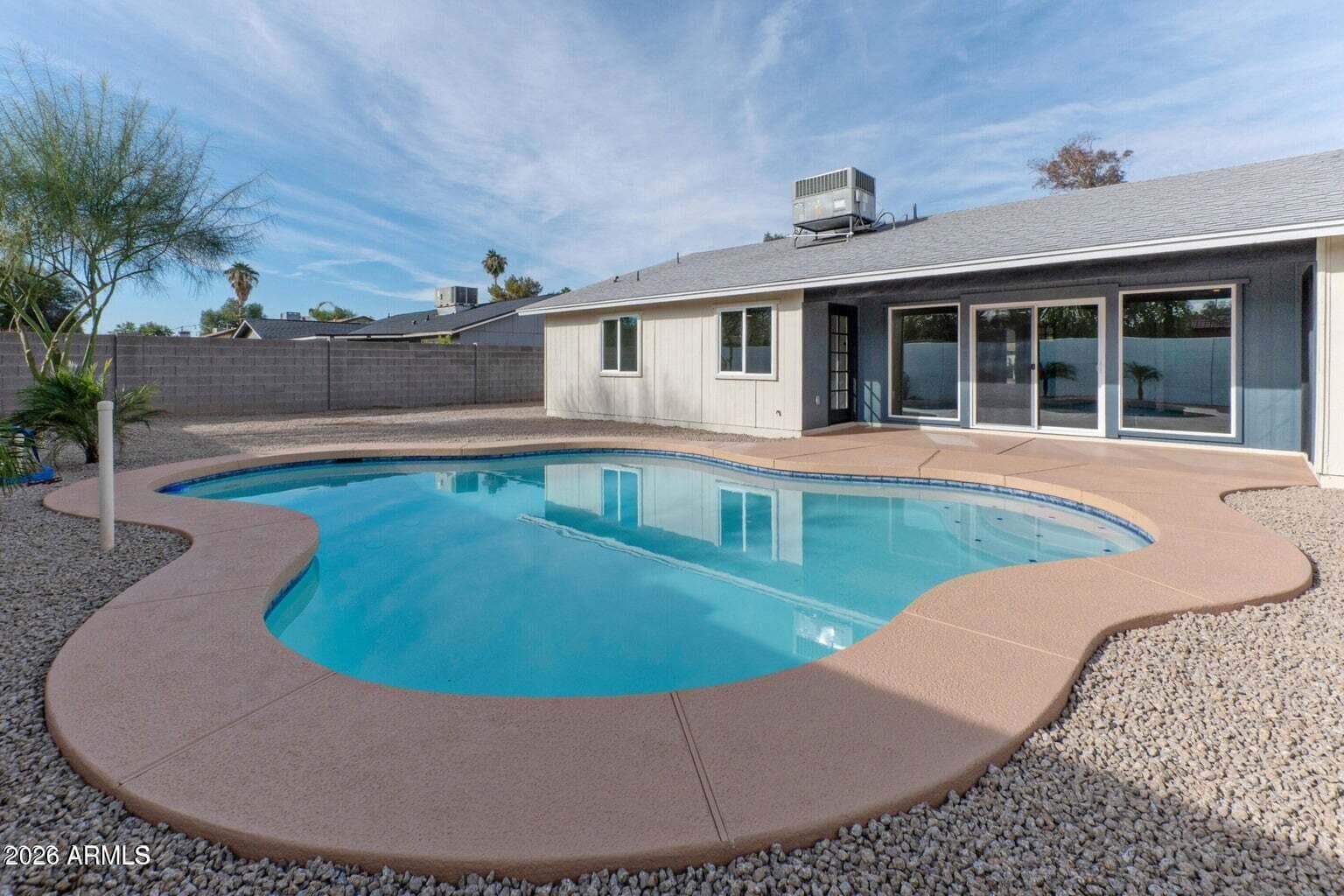 541 W MYRNA Lane, Chandler, AZ 85225 — photo 19 of 20
