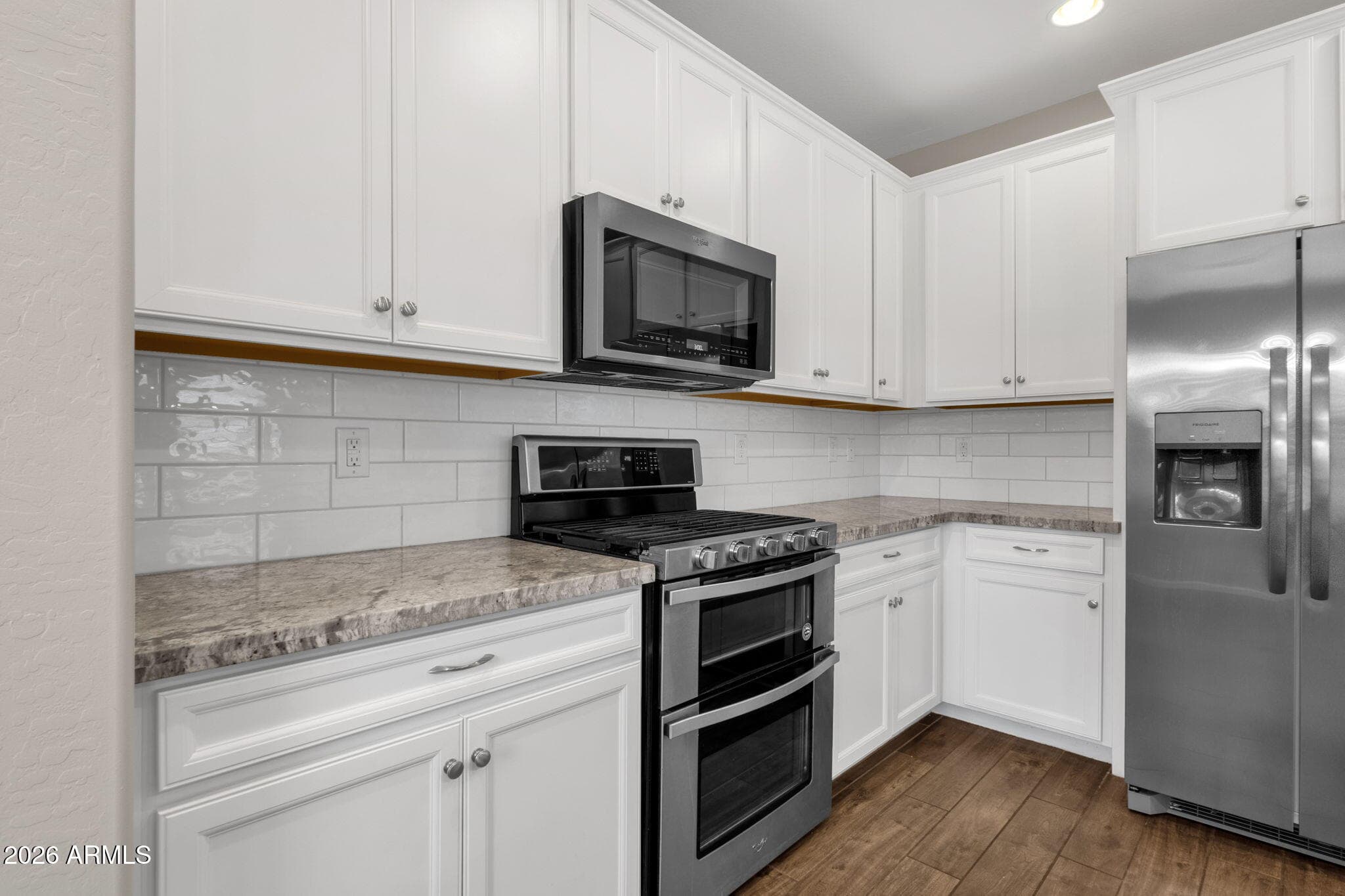 2477 W MARKET Place 34, Chandler, AZ 85248 — photo 9 of 57
