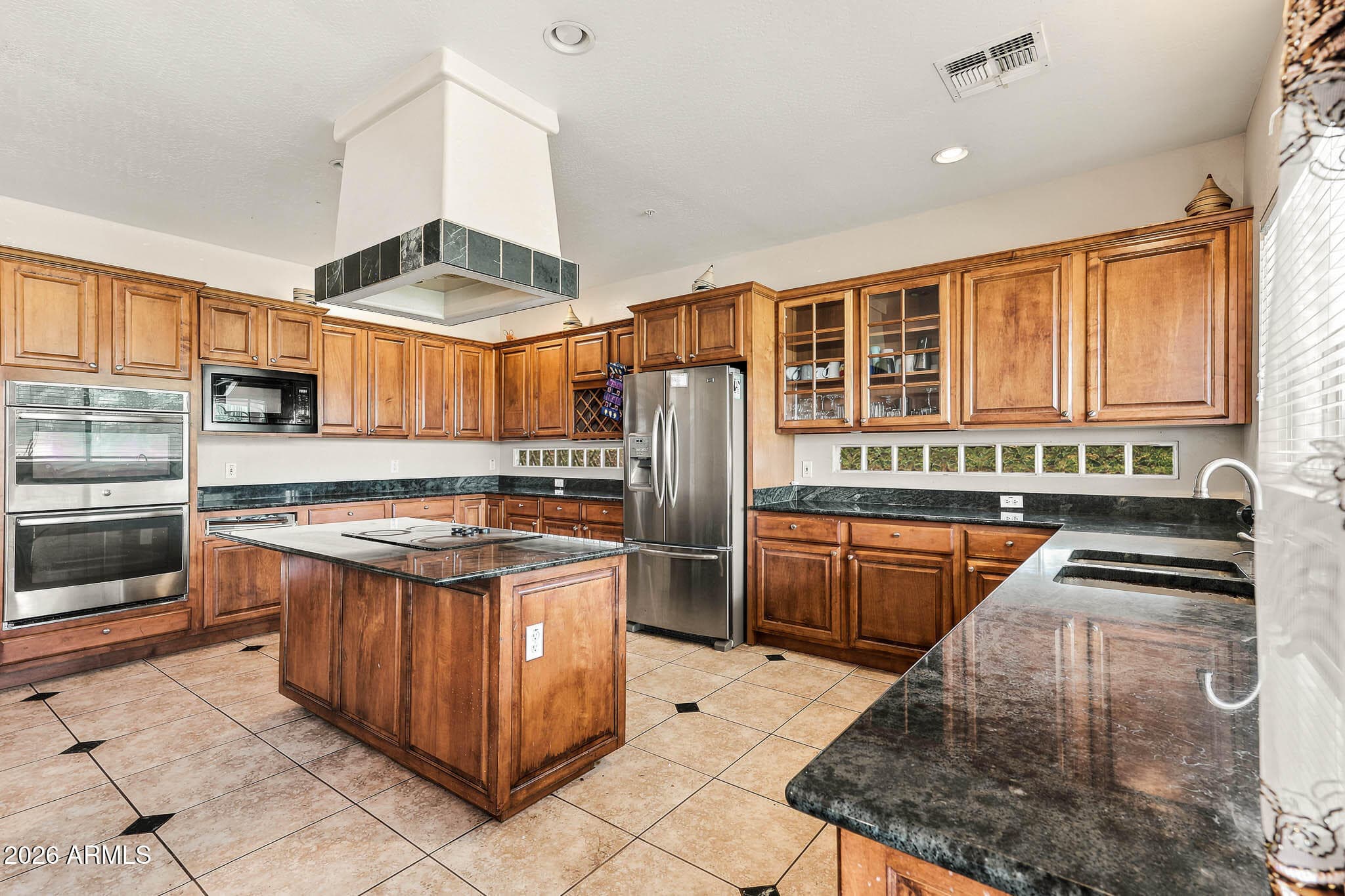 7910 W BRIDEN Lane, Peoria, AZ 85383 — photo 14 of 62
