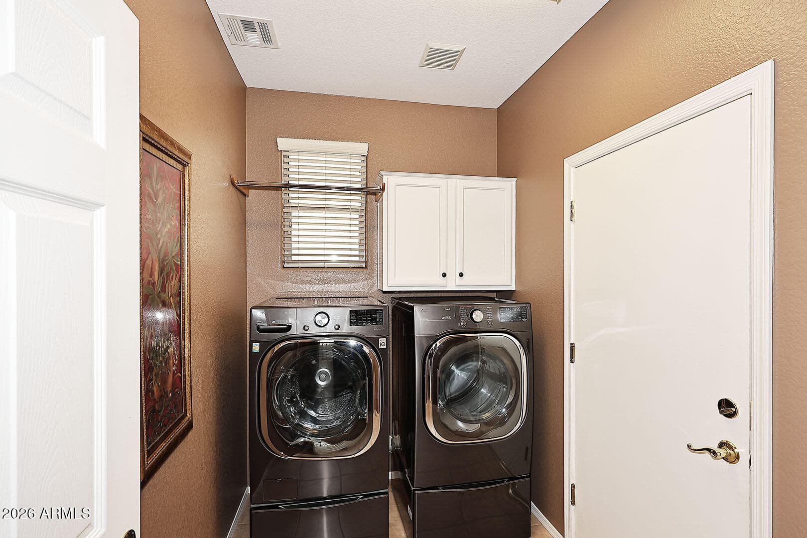 4058 E RAKESTRAW Lane, Gilbert, AZ 85298 — photo 24 of 55