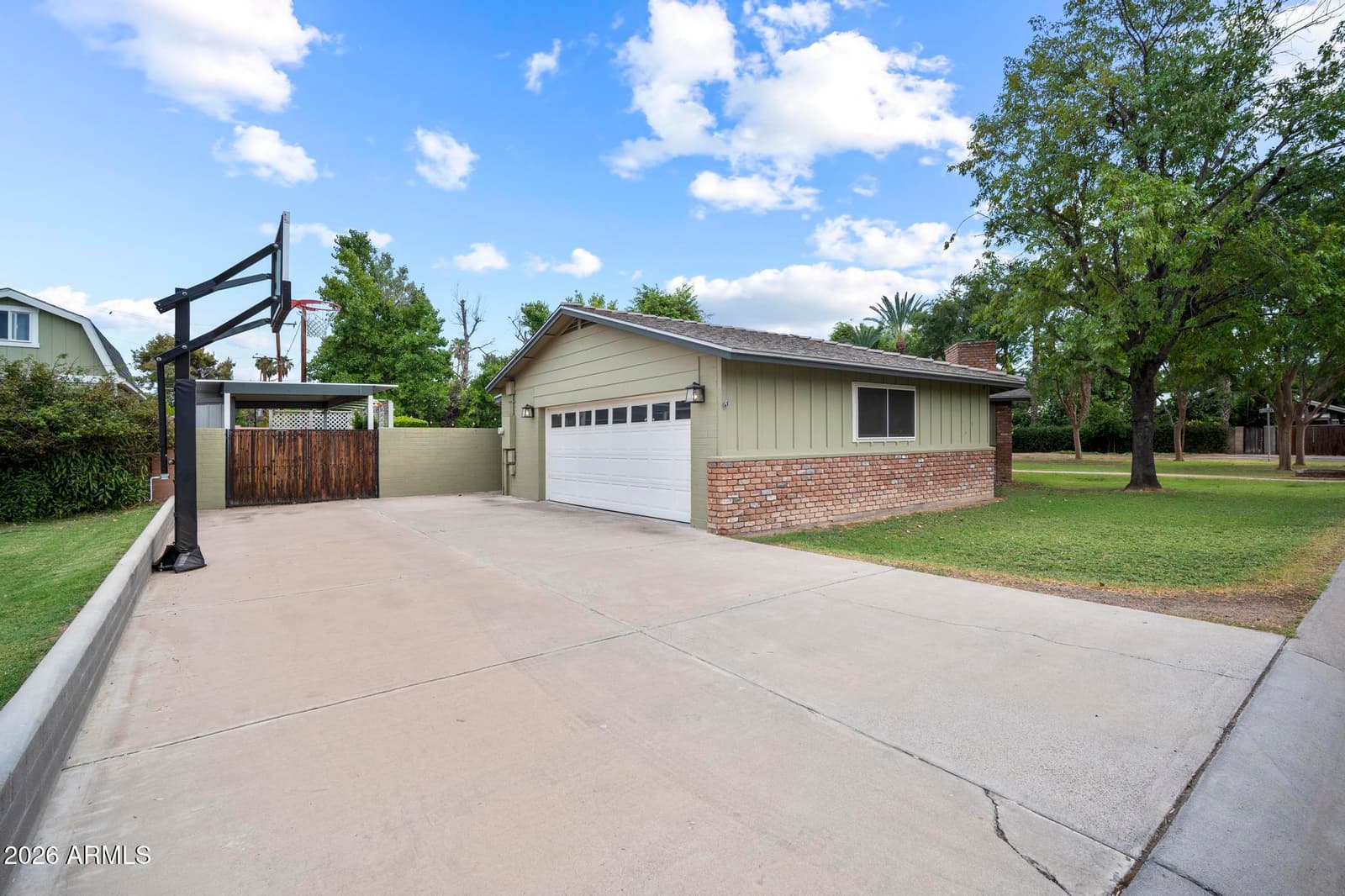 1542 W LOMA Lane, Phoenix, AZ 85021 — photo 42 of 45