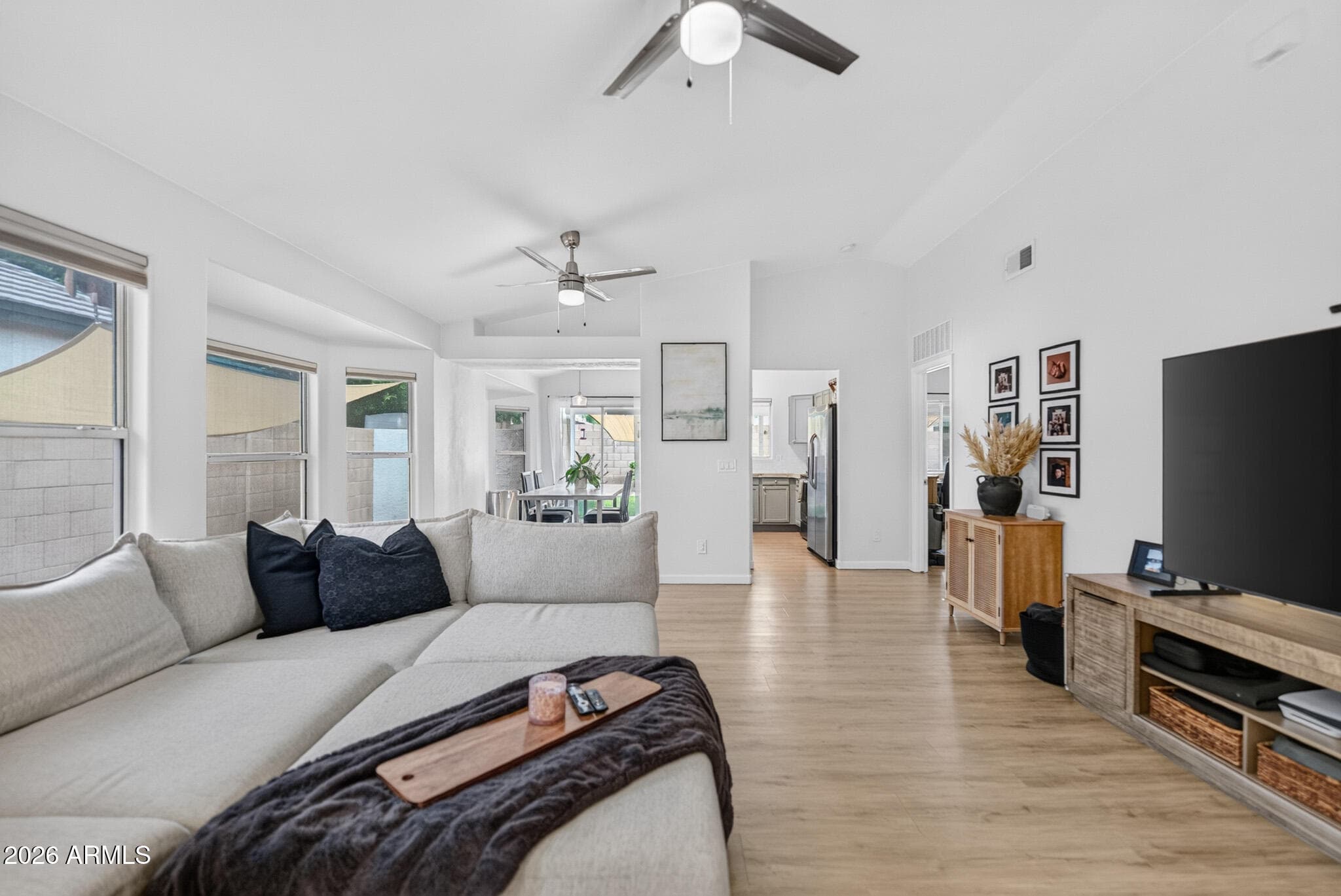 21625 N 30TH Avenue, Phoenix, AZ 85027 — photo 4 of 28