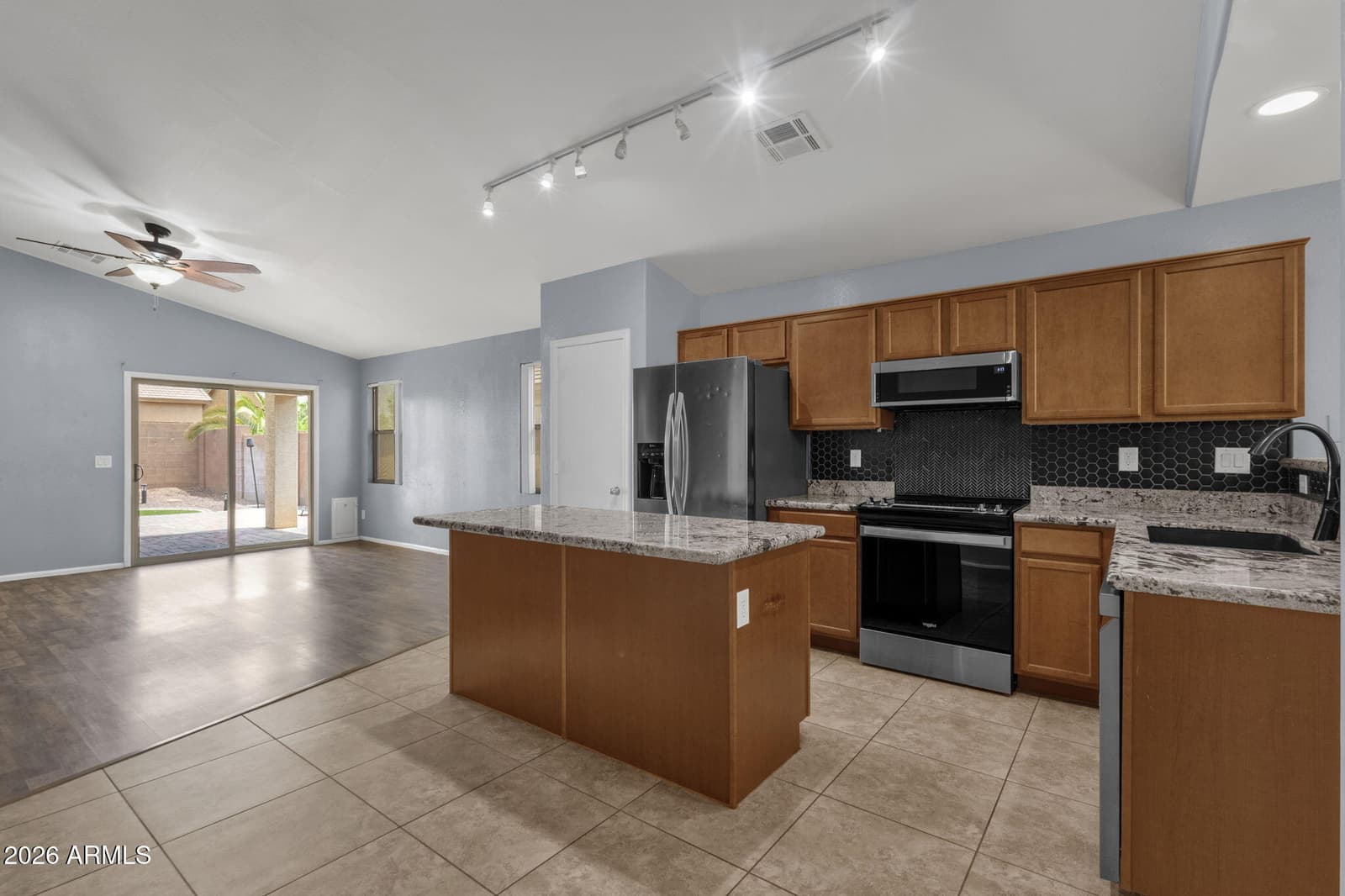 4629 W CARSON Road, Laveen, AZ 85339 — photo 14 of 39