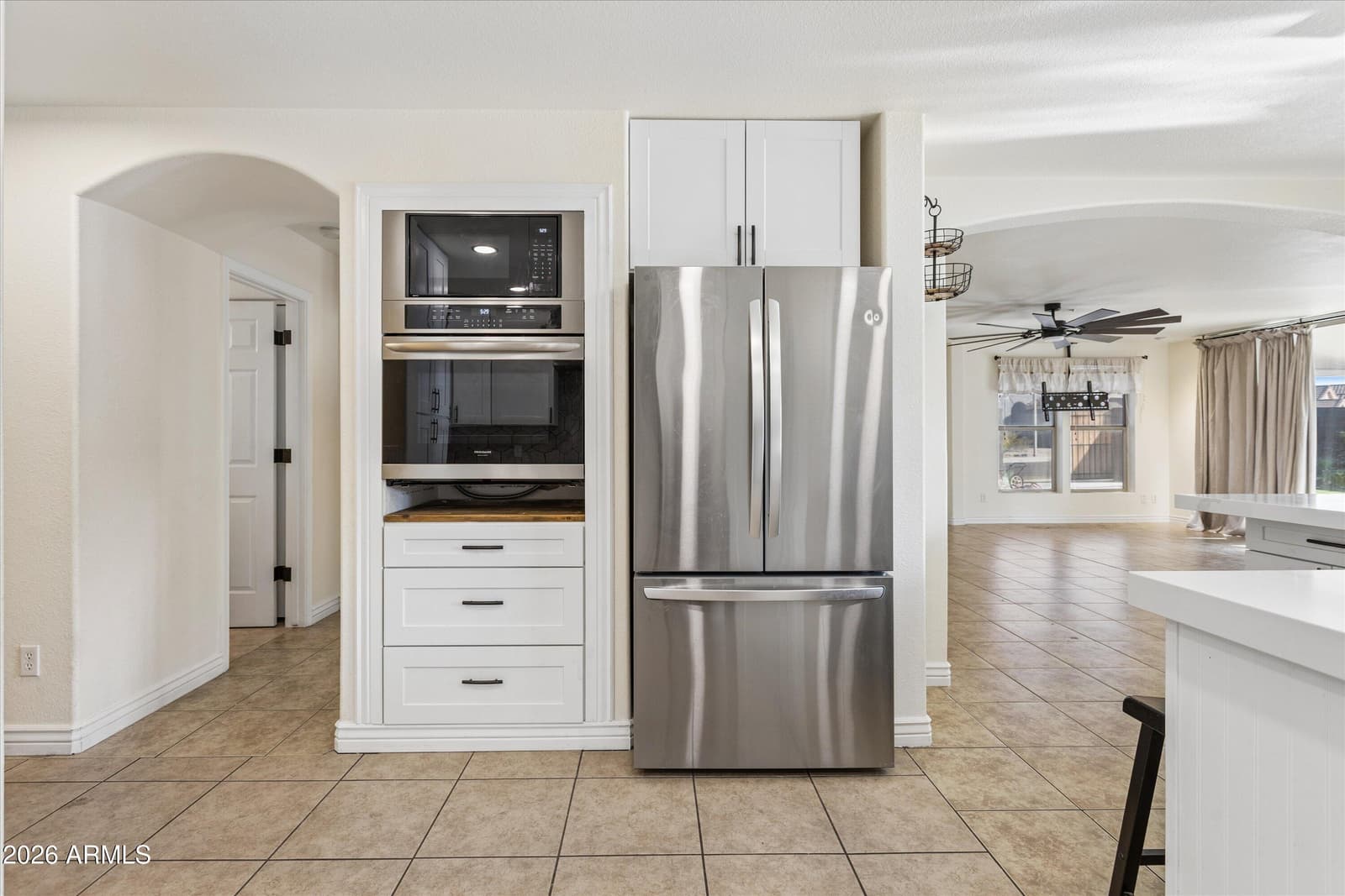18100 N CATHERINE Drive, Surprise, AZ 85374 — photo 14 of 46
