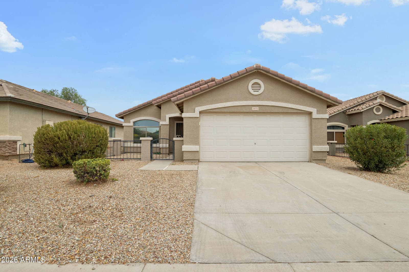 25772 W KENDALL Street, Buckeye, AZ 85326 — photo 2 of 35