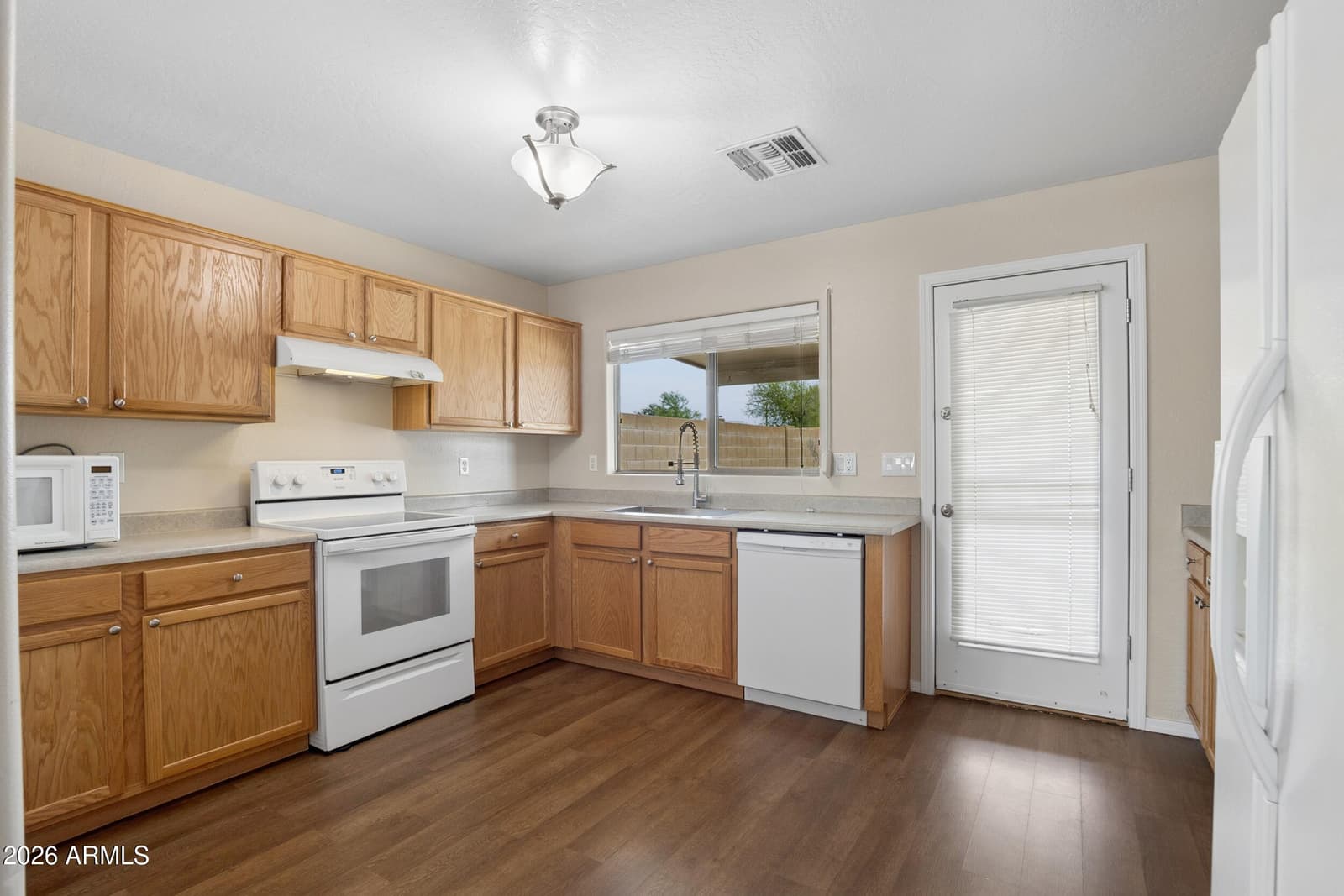 25772 W KENDALL Street, Buckeye, AZ 85326 — photo 5 of 35