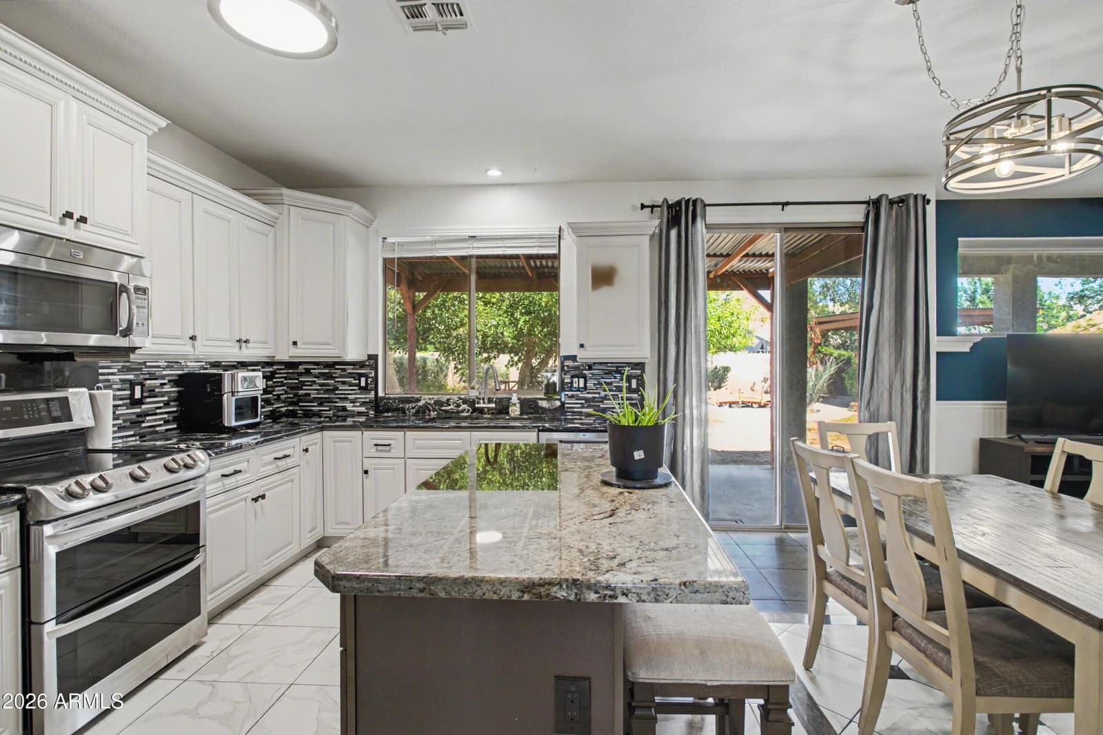 577 N Newport Street, Chandler, AZ 85225 — photo 11 of 42