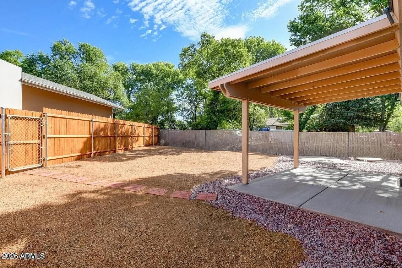402 Whipple Street, Prescott, AZ 86301 — photo 5 of 6