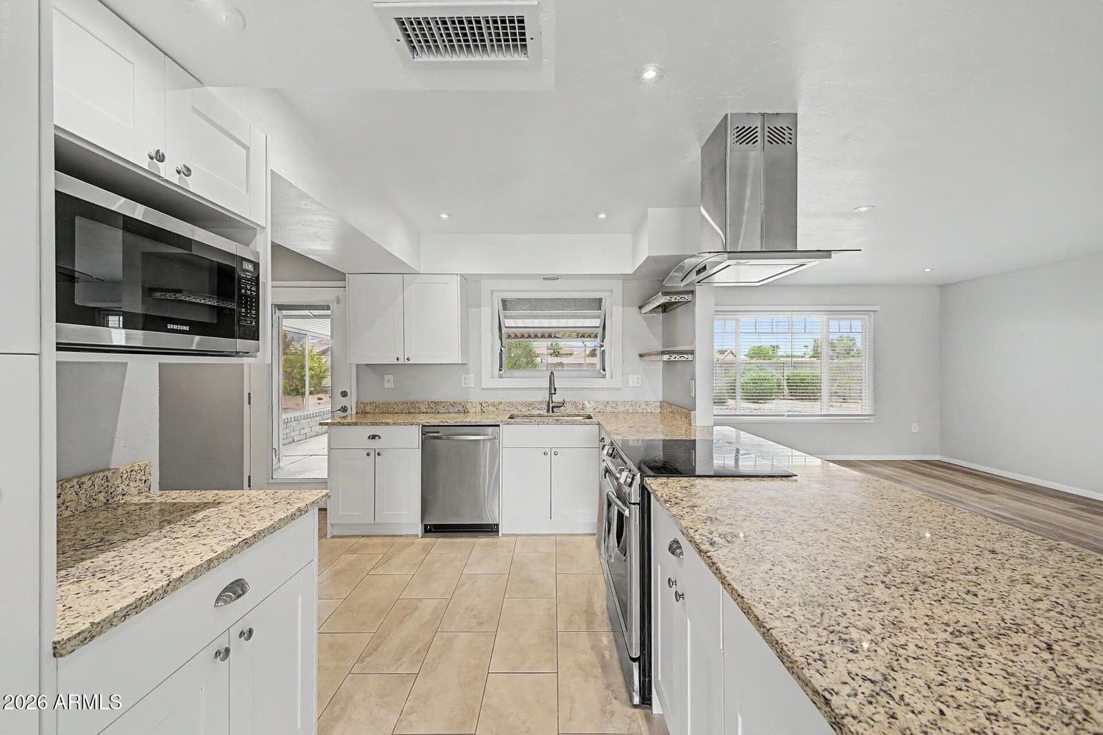 20220 N 126TH Avenue, Sun City West, AZ 85375 — photo 12 of 35